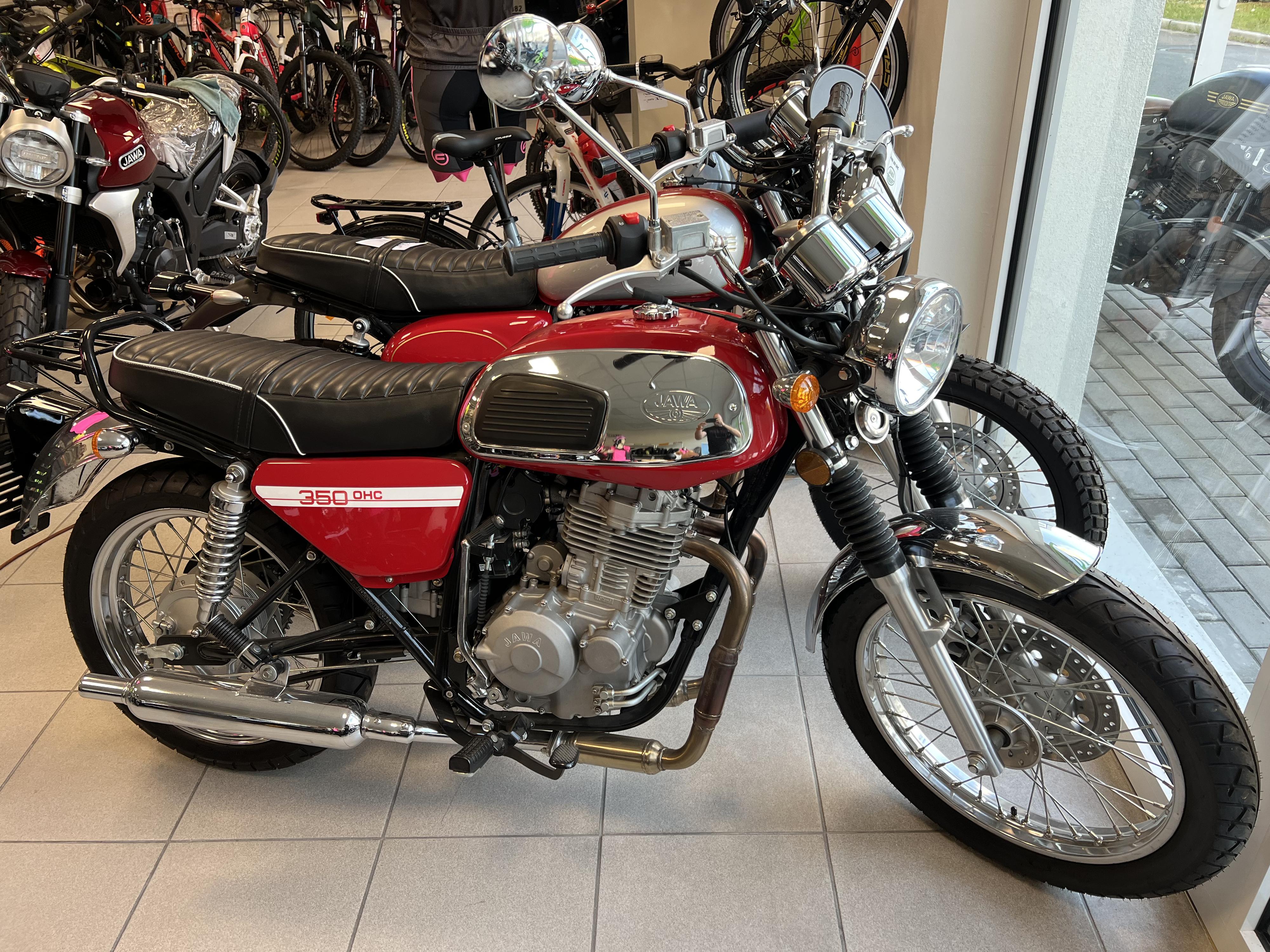 Auto Moto Centrum Petráček s.r.o. foto 6