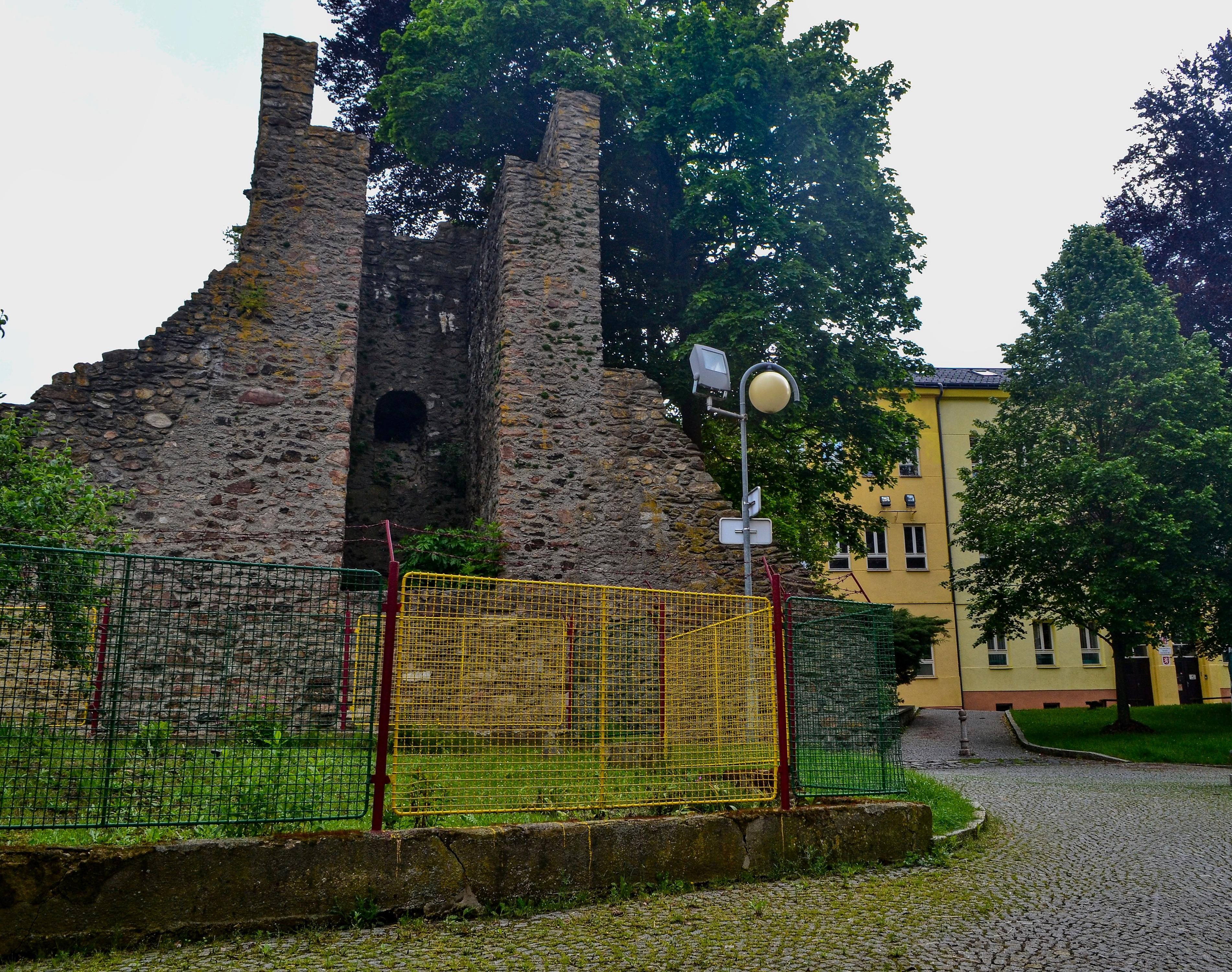 ZŠ Tachov, Kostelní foto 3