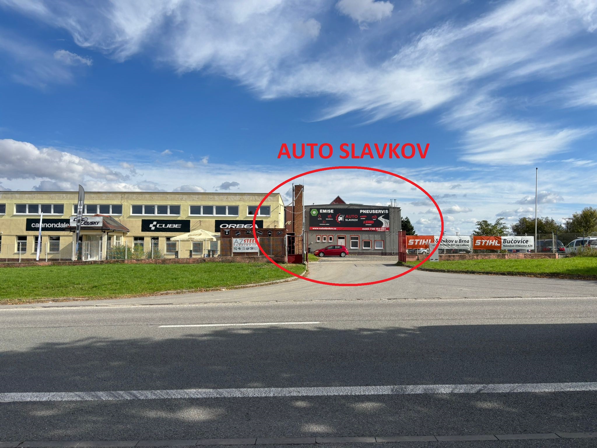 AUTO SLAVKOV foto 2