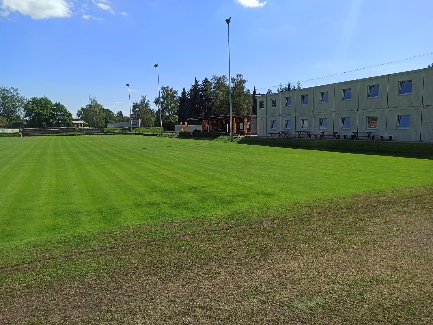 Fotbalový areál Háječek foto 1