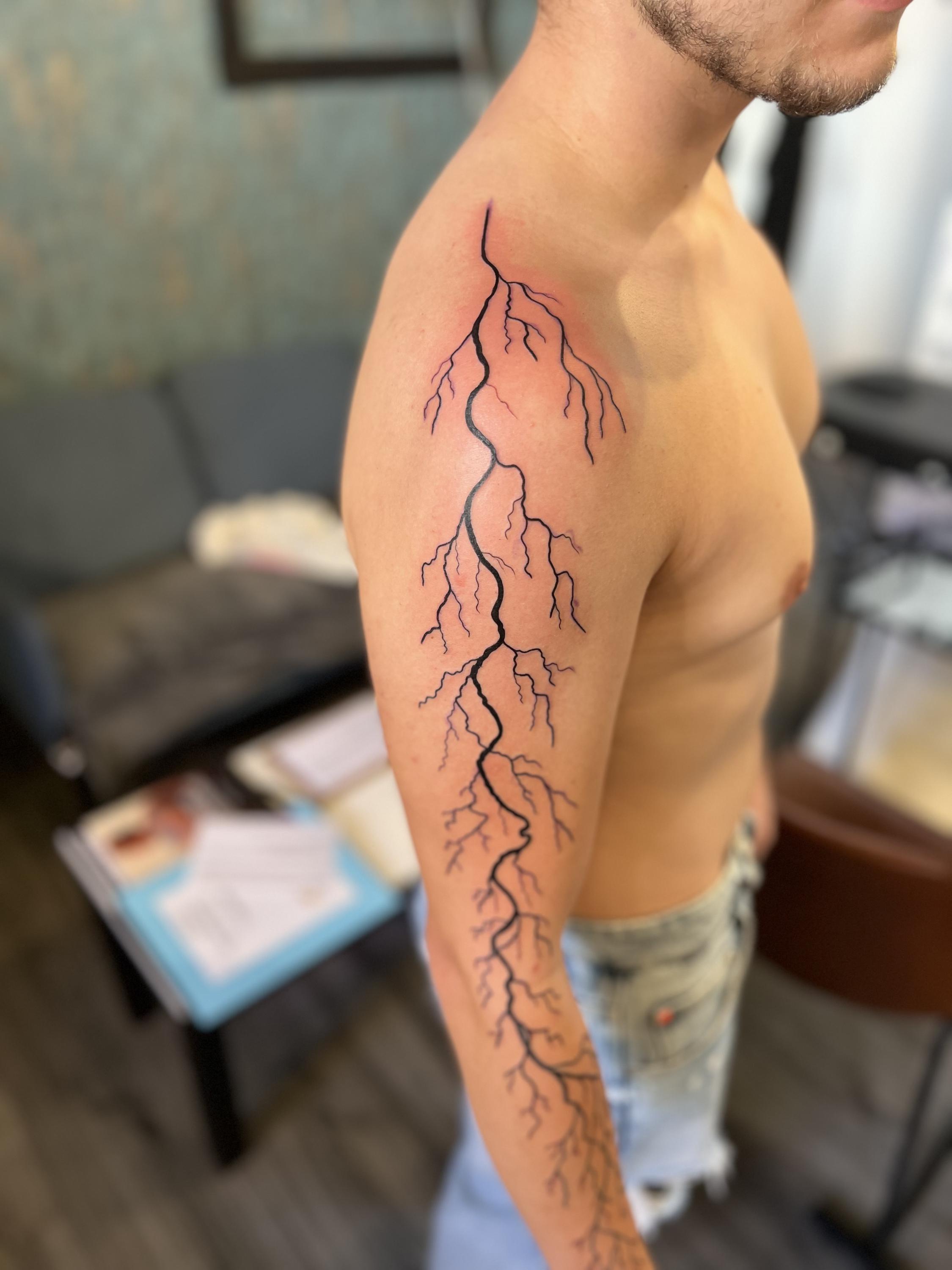 Spury Tattoo foto 4
