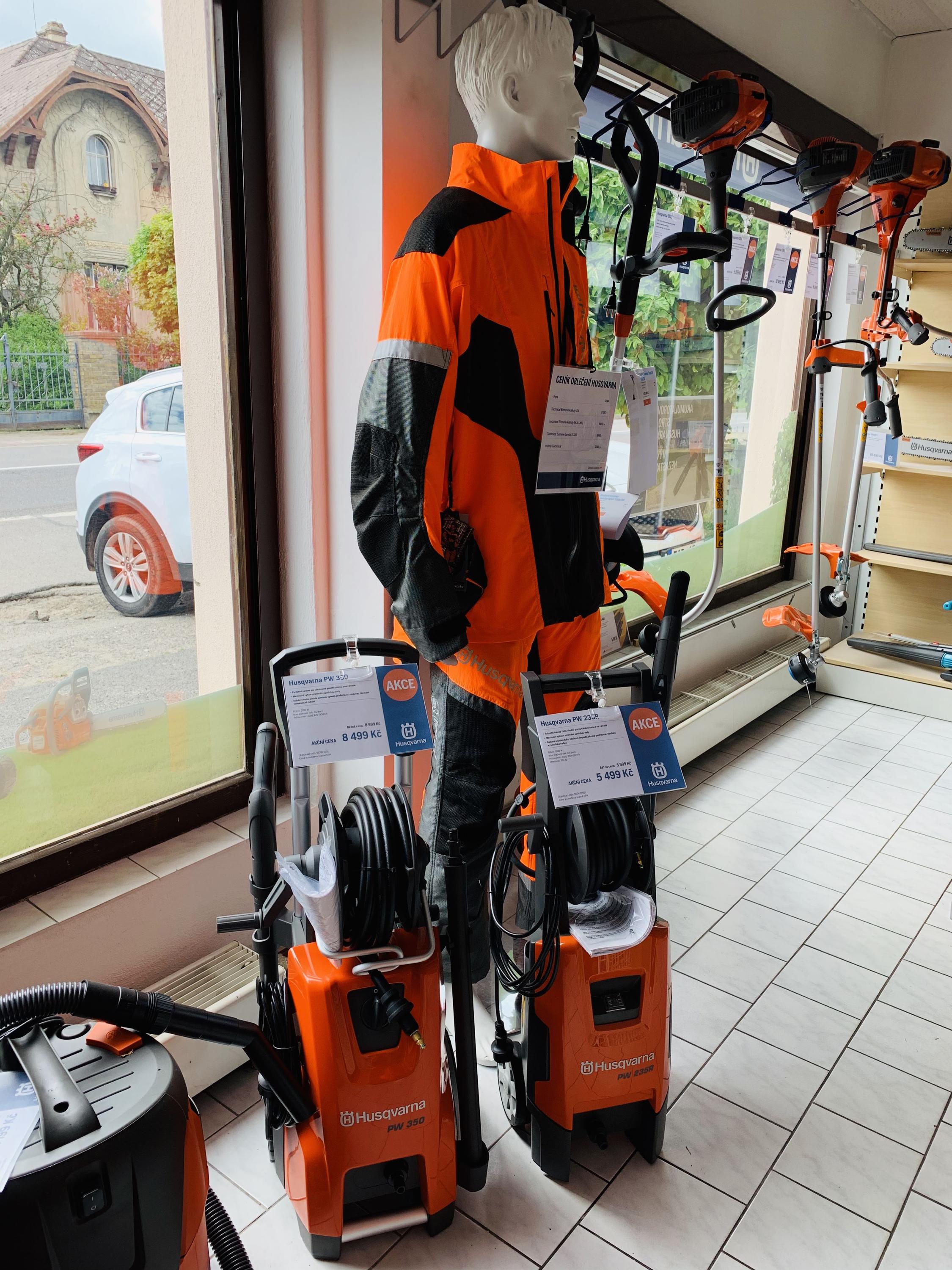 VAJA - zahradní technika foto 4