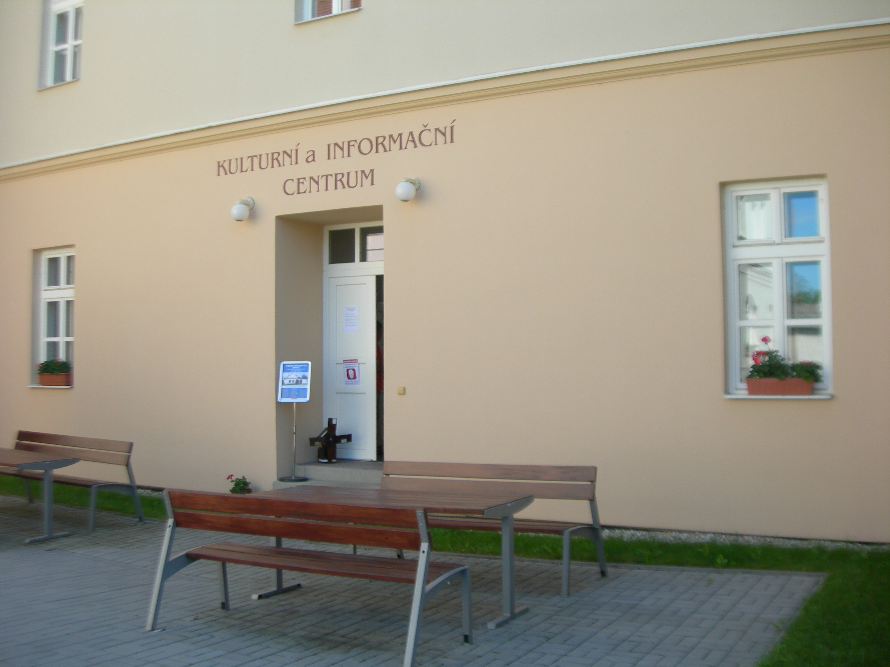 Kulturní a Informační centrum Dubňany foto 2