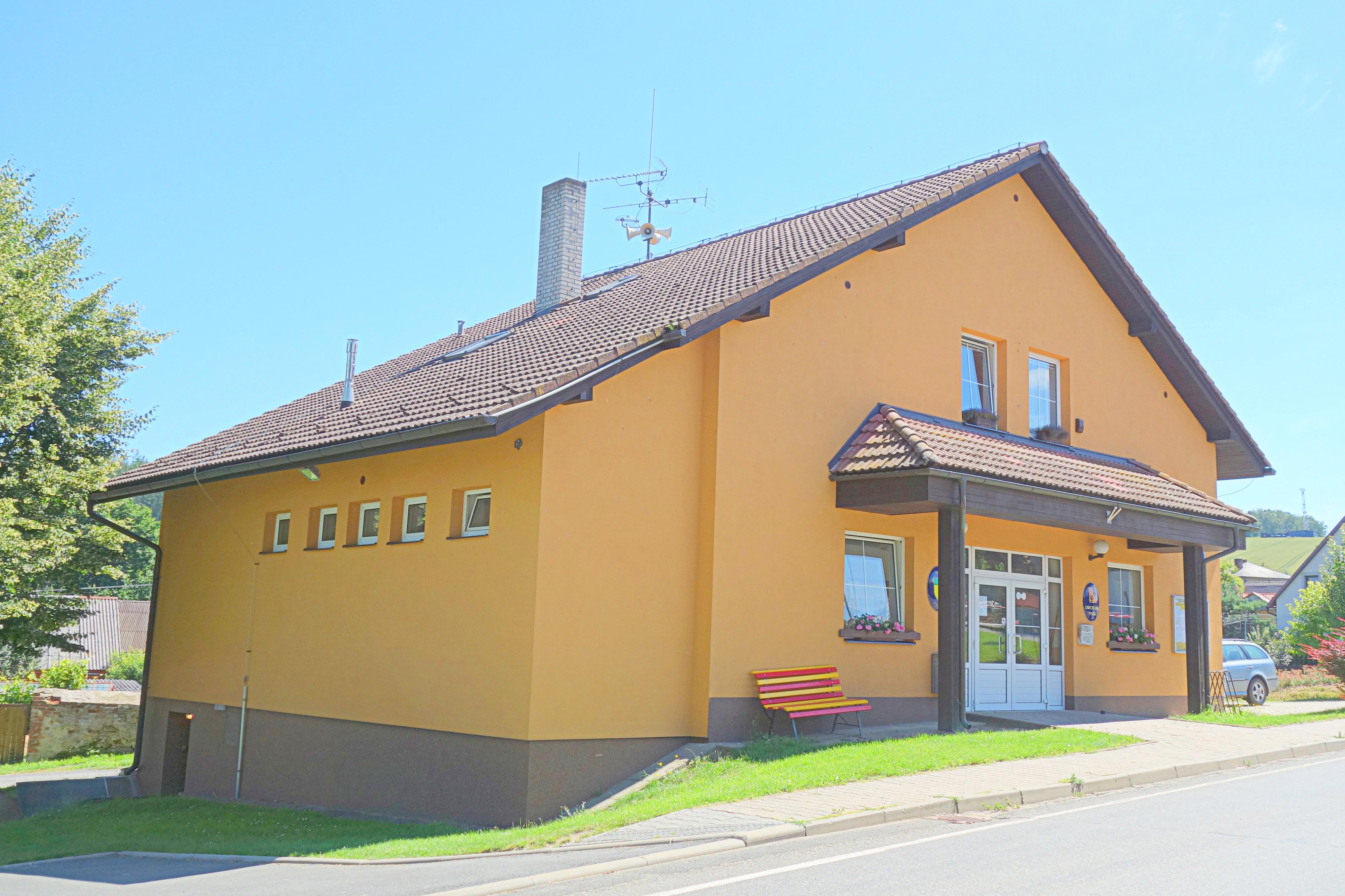 Vysoká - obecní úřad foto 3