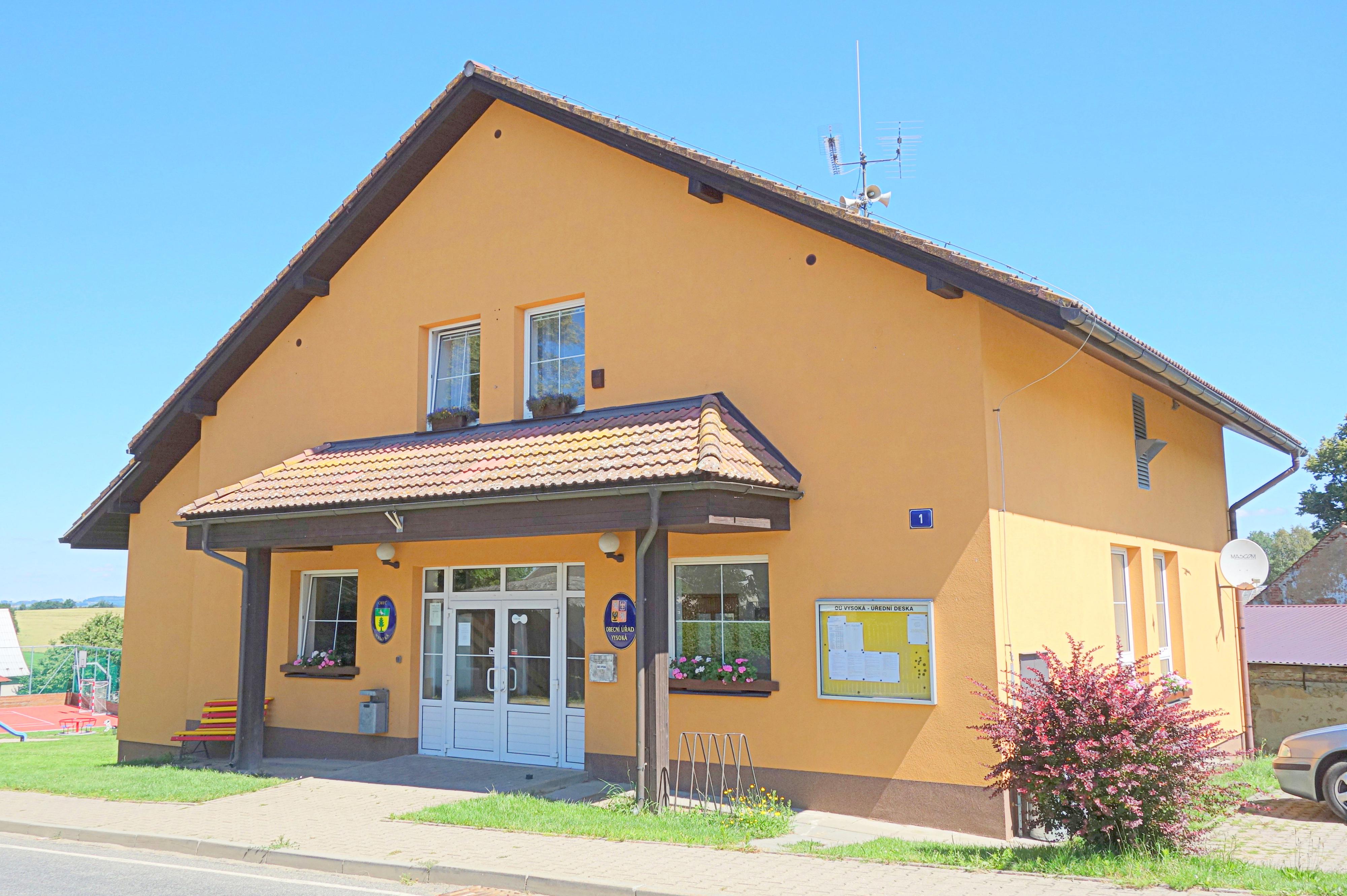 Vysoká - obecní úřad foto 2
