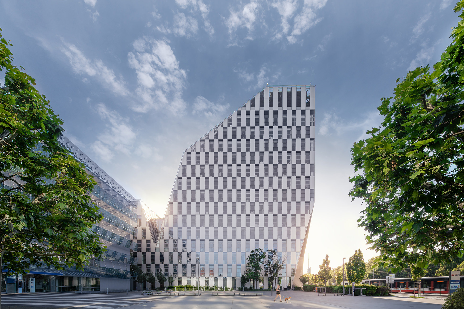 Českomoravská Nemovitostní (ČMN) foto 2