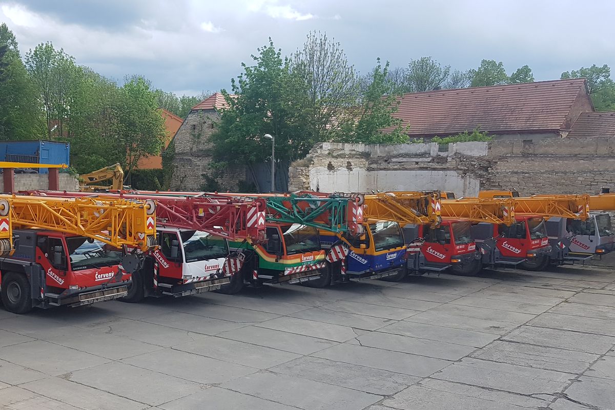 Jeřáby Praha Červený s.r.o. foto 4