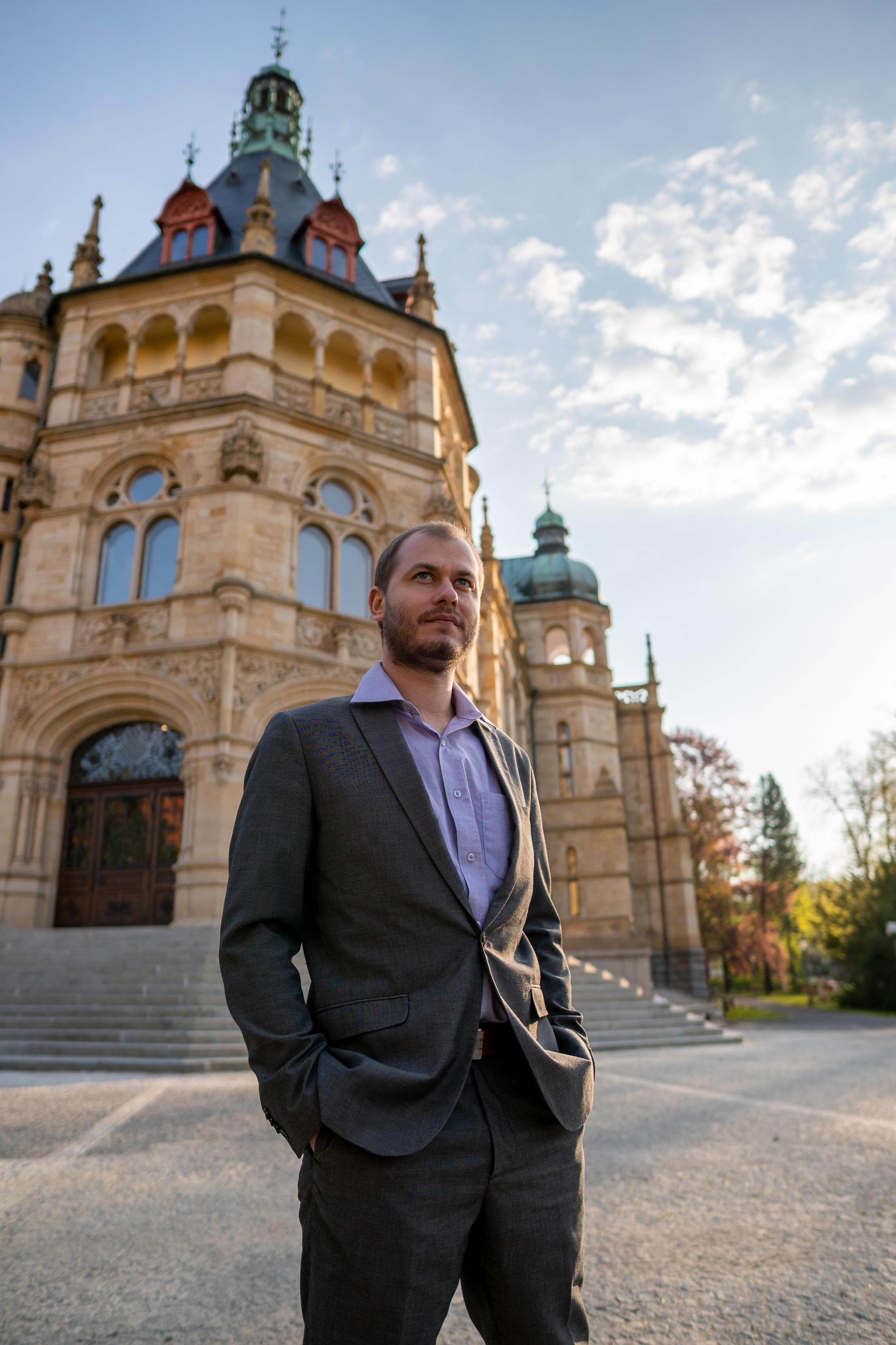 Josef Starý - realitní makléř RESTA-RD reality foto 2