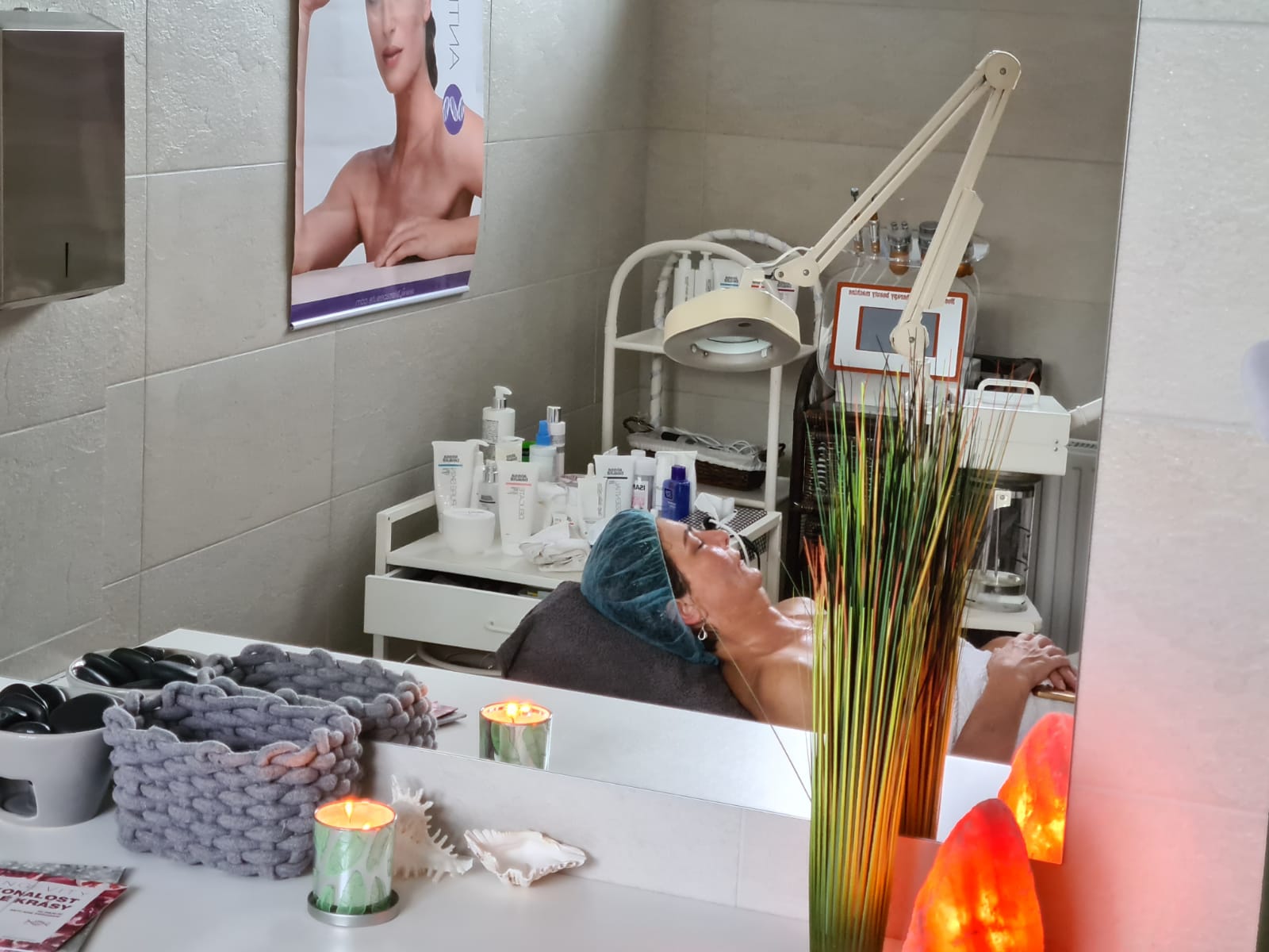 Kosmetika Holomojová foto 4