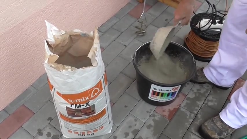 Aplikátor spárovací hmoty foto 2 (náhled videa)