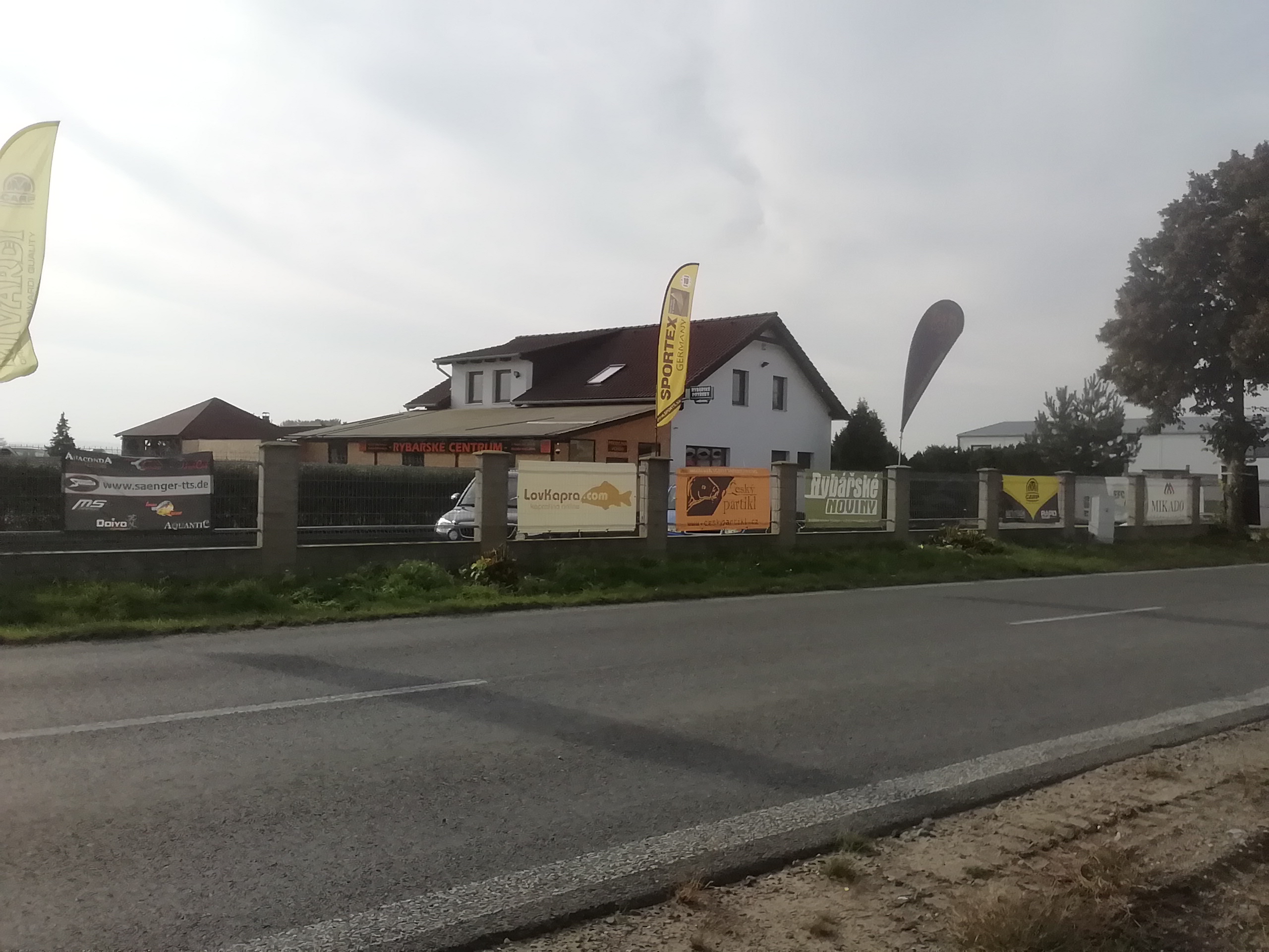 Rybářské centrum Fishcom