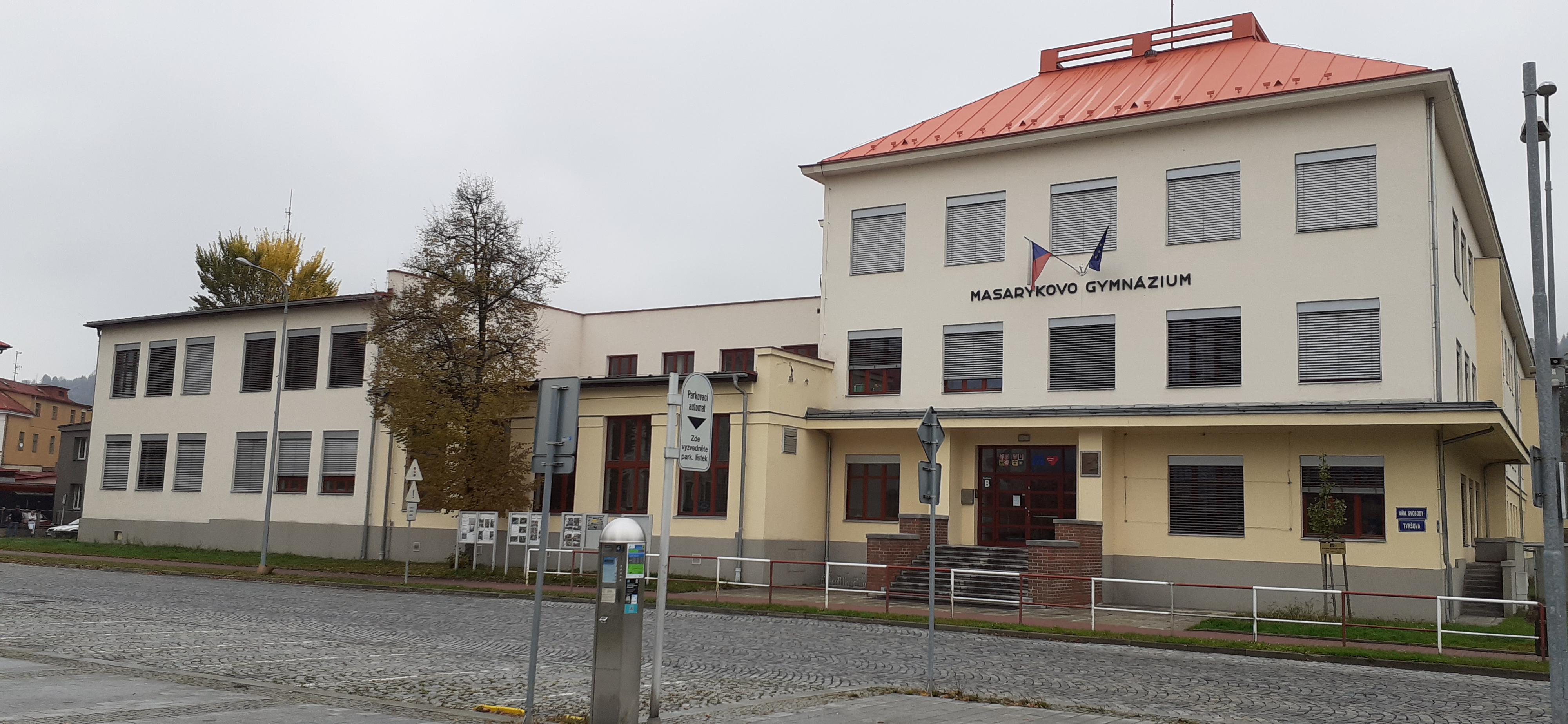 Masarykovo gymnázium Vsetín foto 3