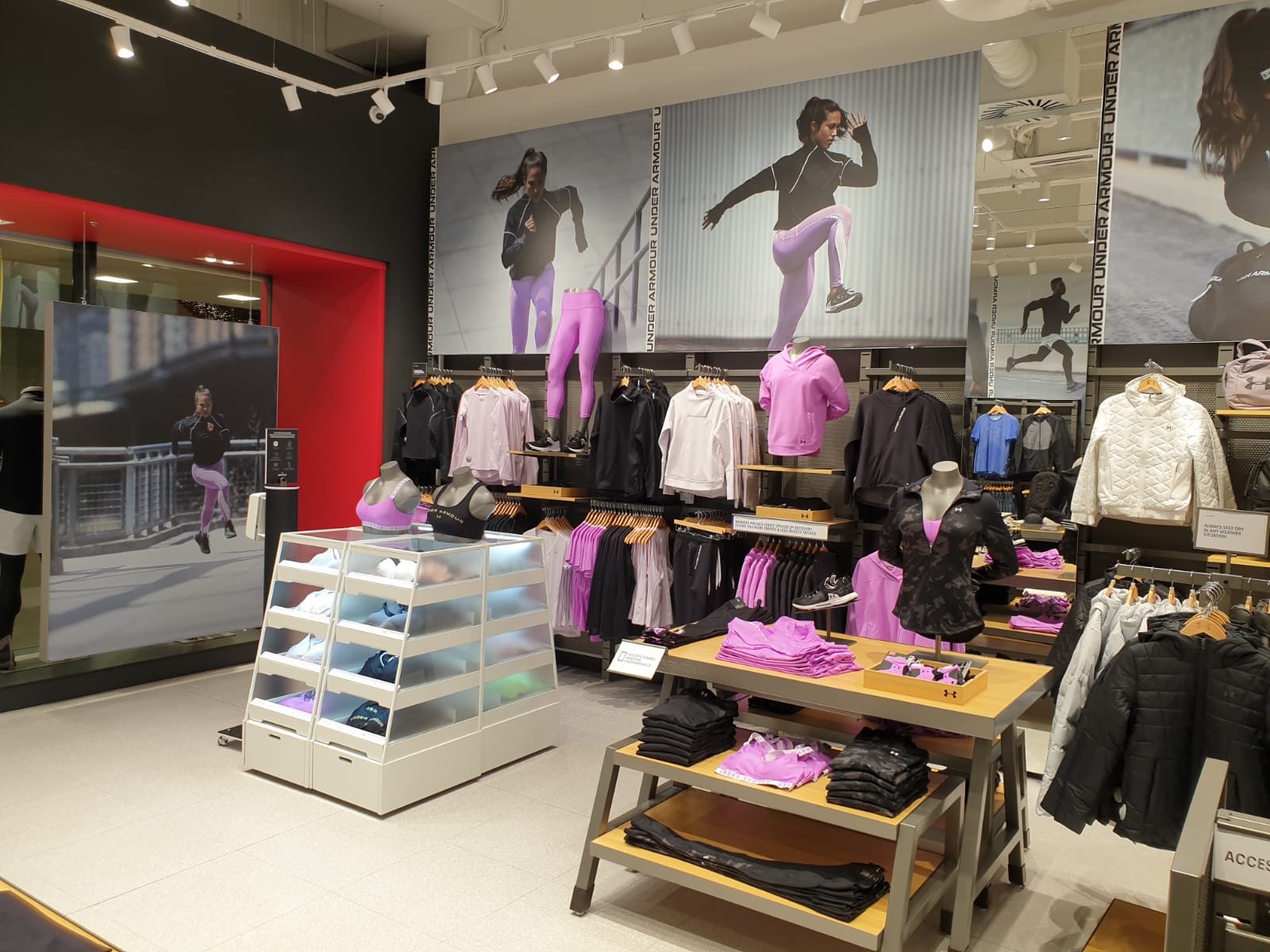 Under Armour Brand House foto 2