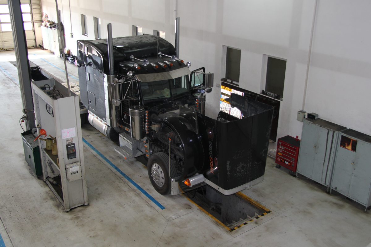 ESA logistika - Servis nákladních vozidel Kladno foto 4