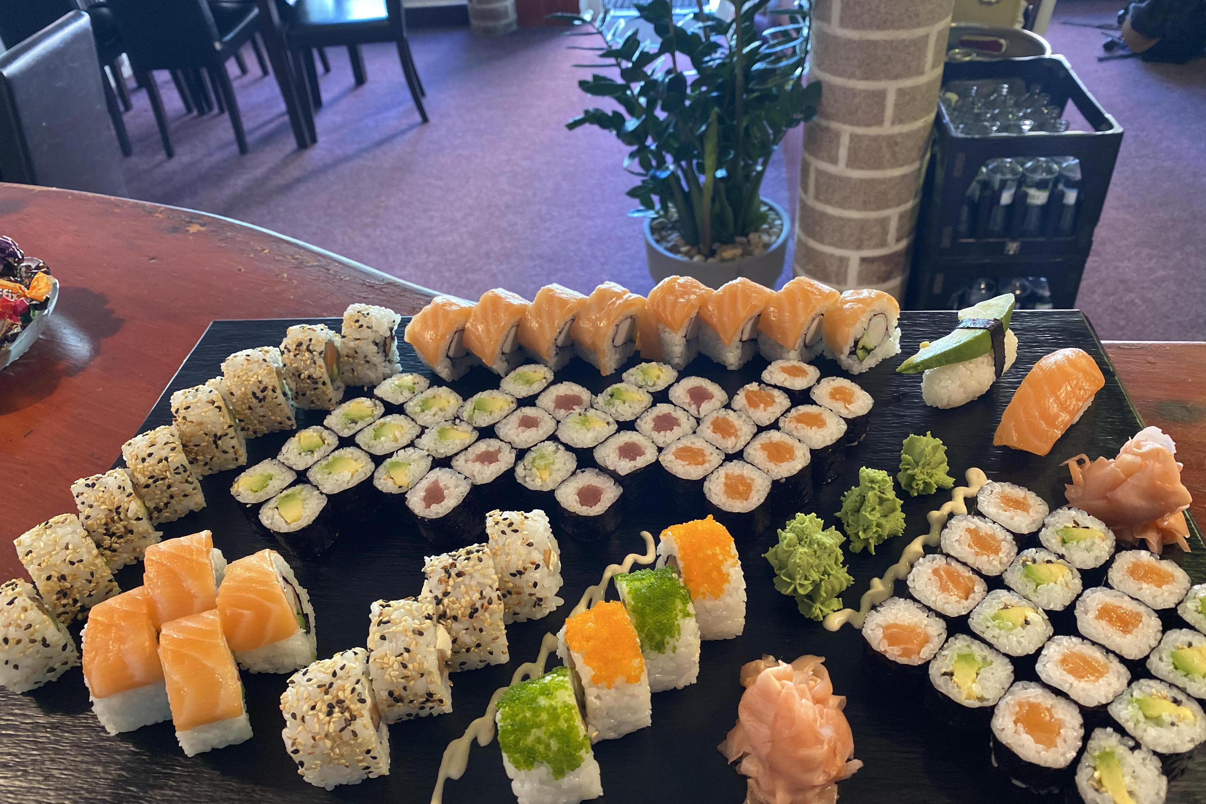 Hung's Asian Restaurant