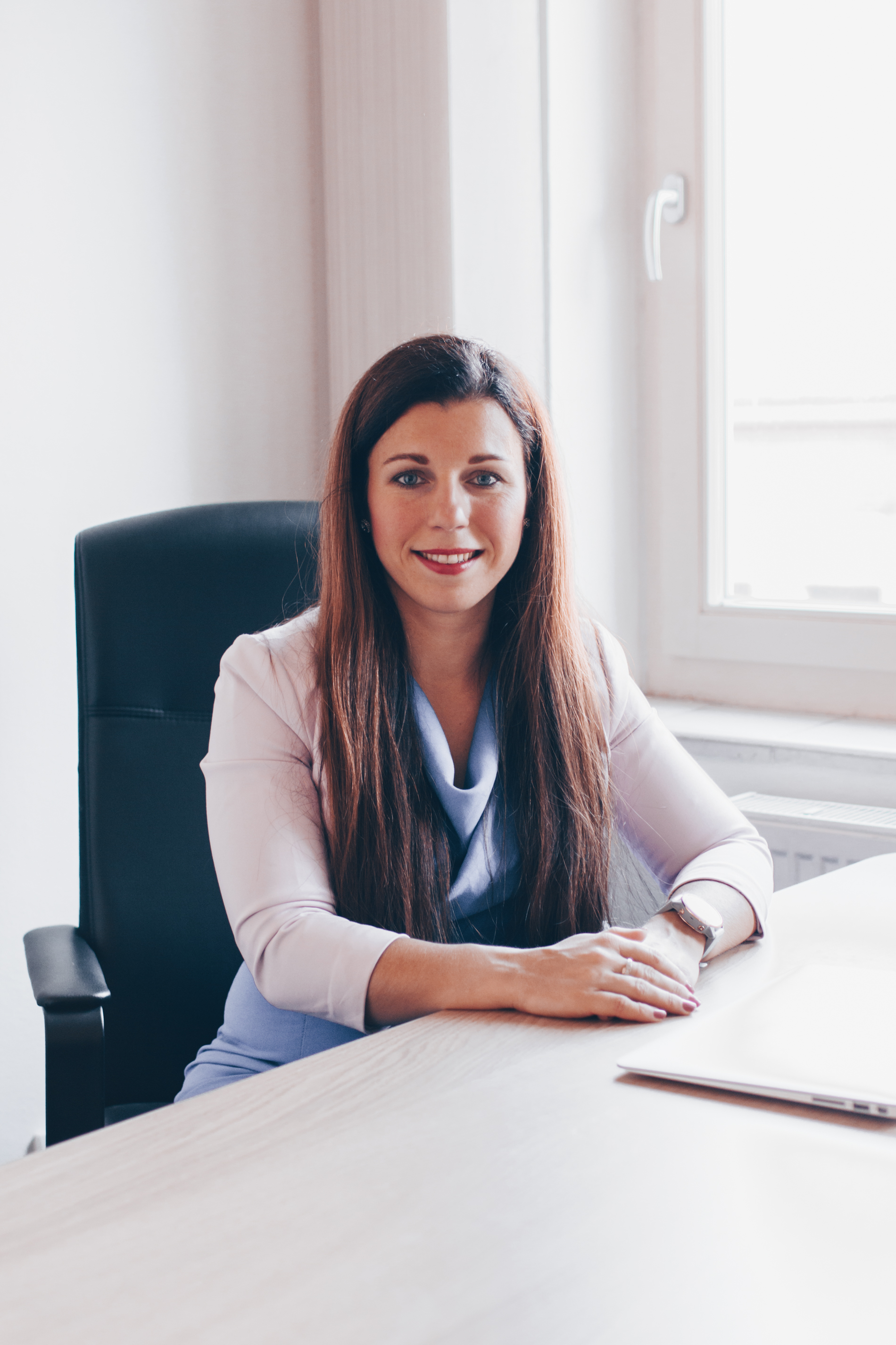 Mgr. VERONIKA SRPOVÁ, advokátka foto 2