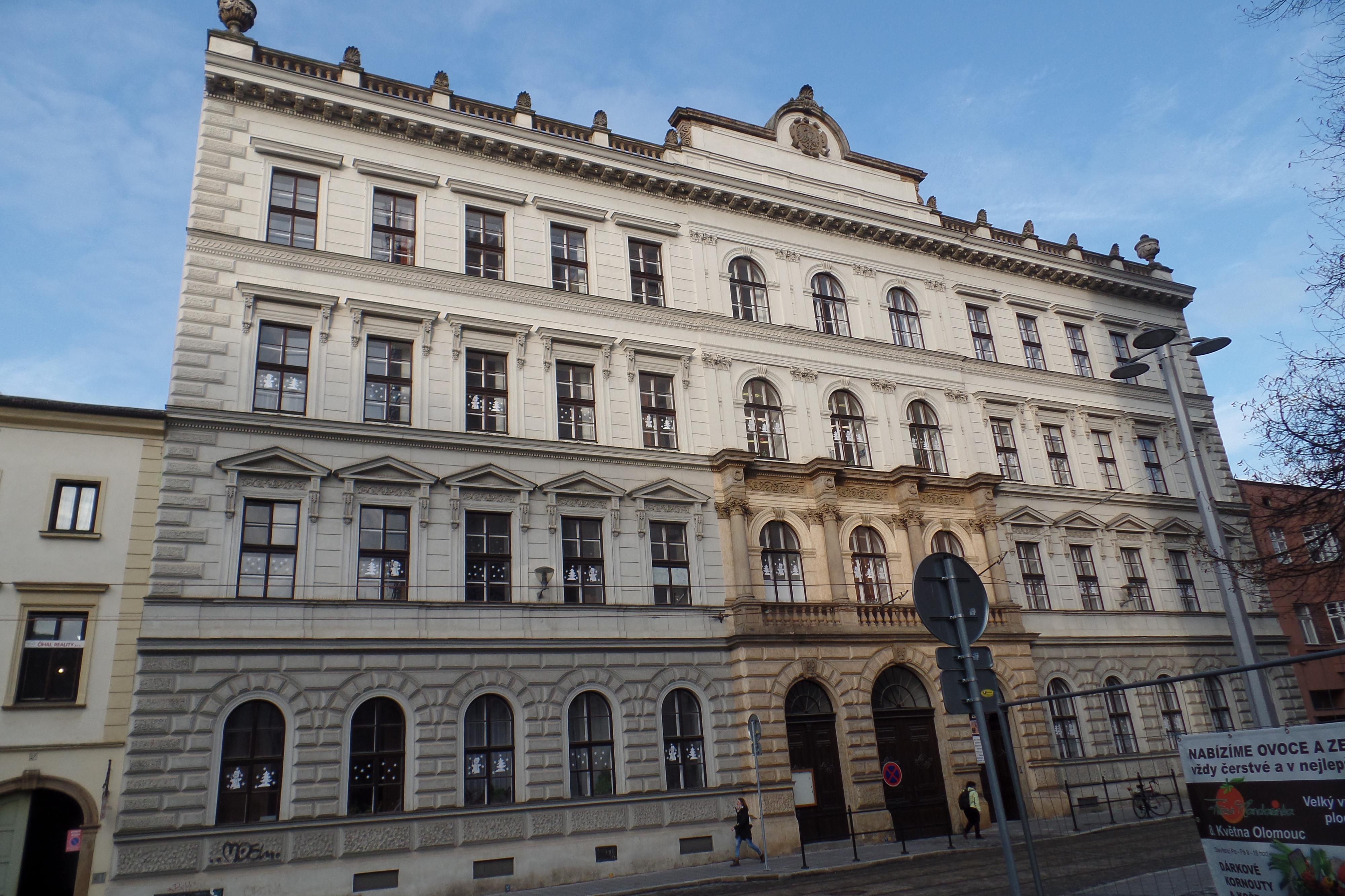 Fakultní ZŠ Komenium Olomouc, 8. května 29 foto 3