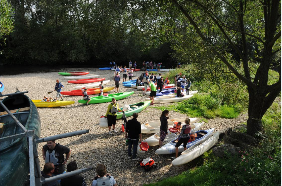 Tydra - Půjčovna lodí a raftů Morava foto 4