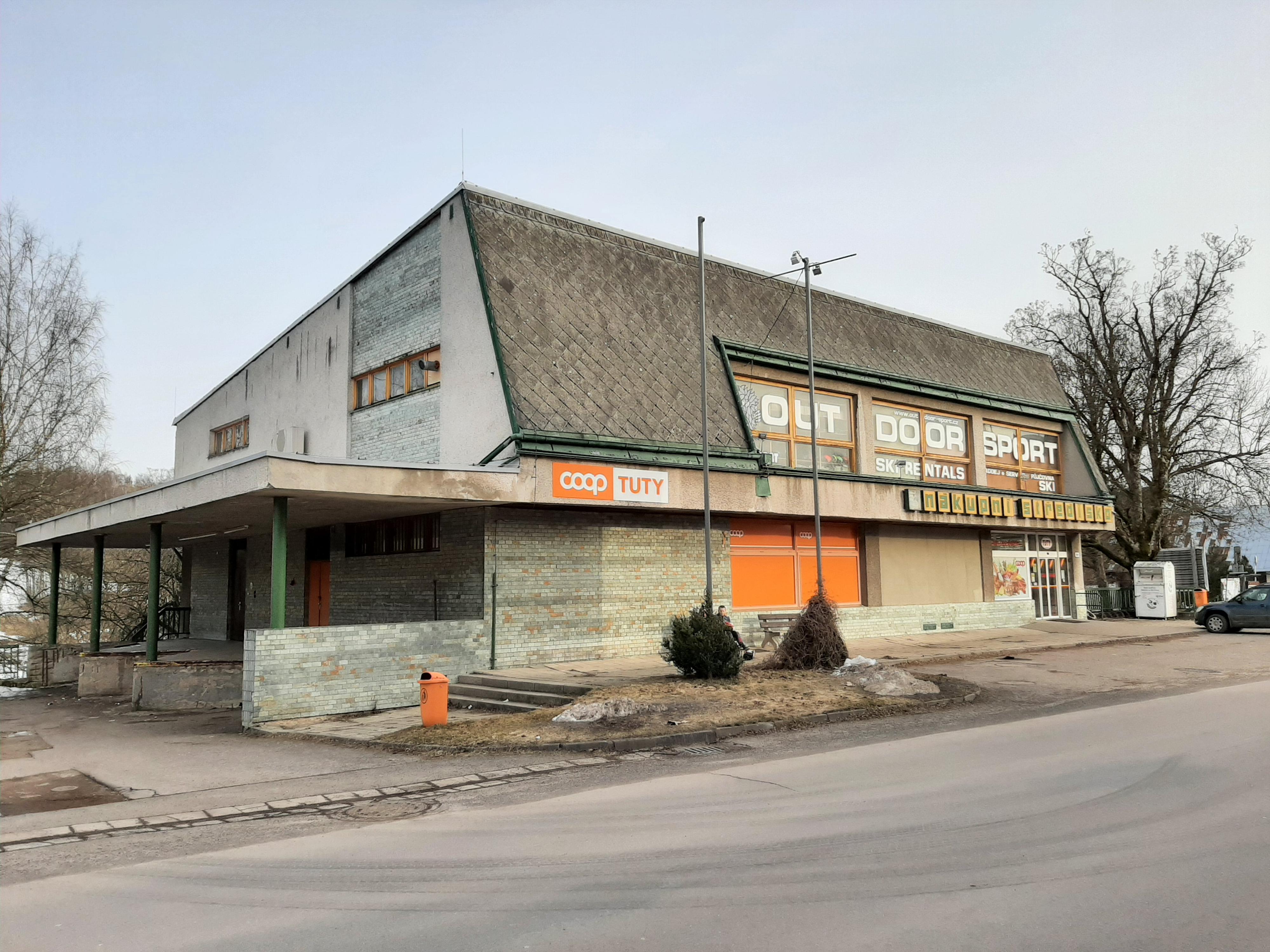 Jednota, spotřební družstvo Nová Paka - COOP foto 5