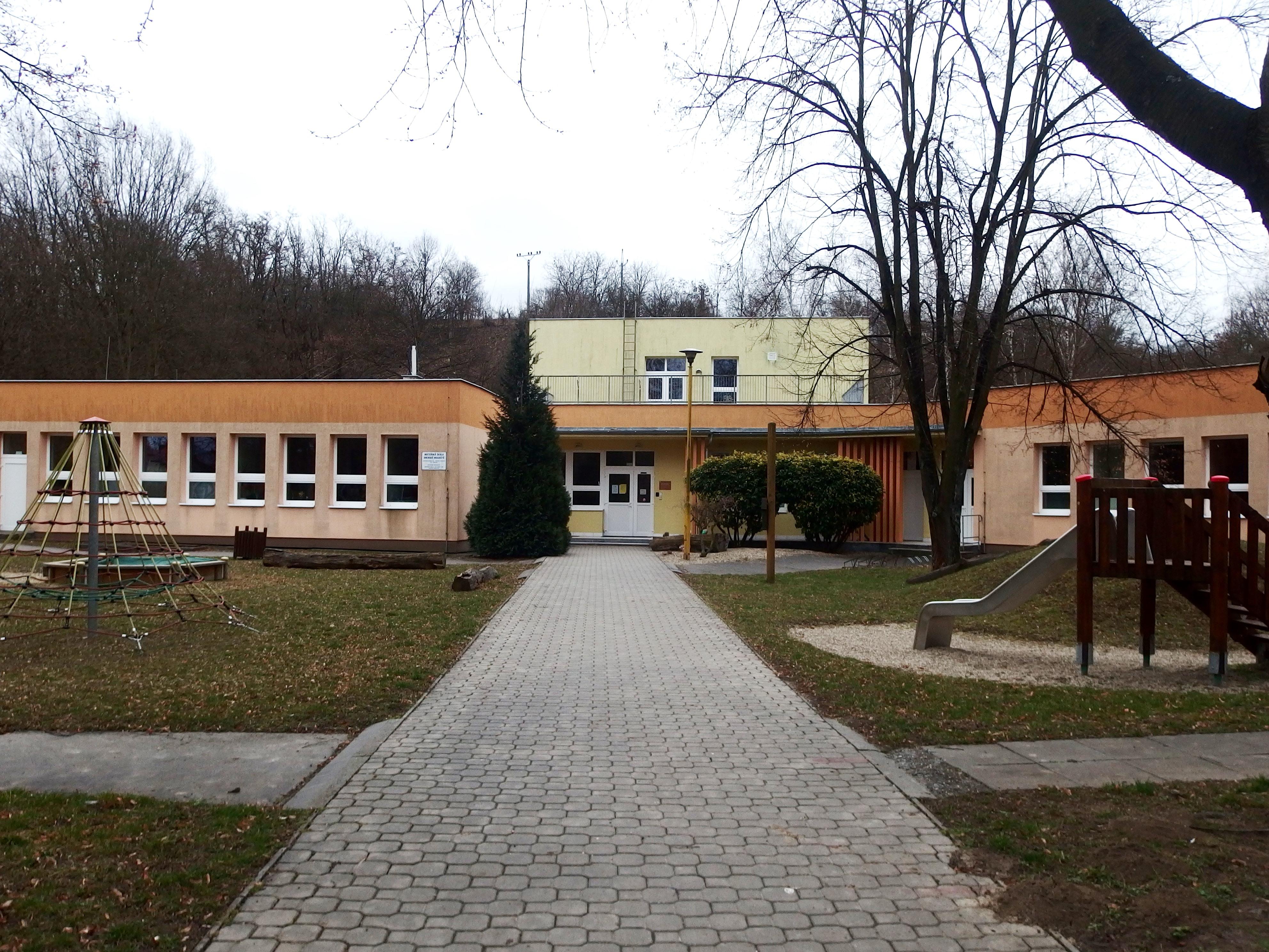 MŠ Uherské Hradiště, Pod Svahy foto 2