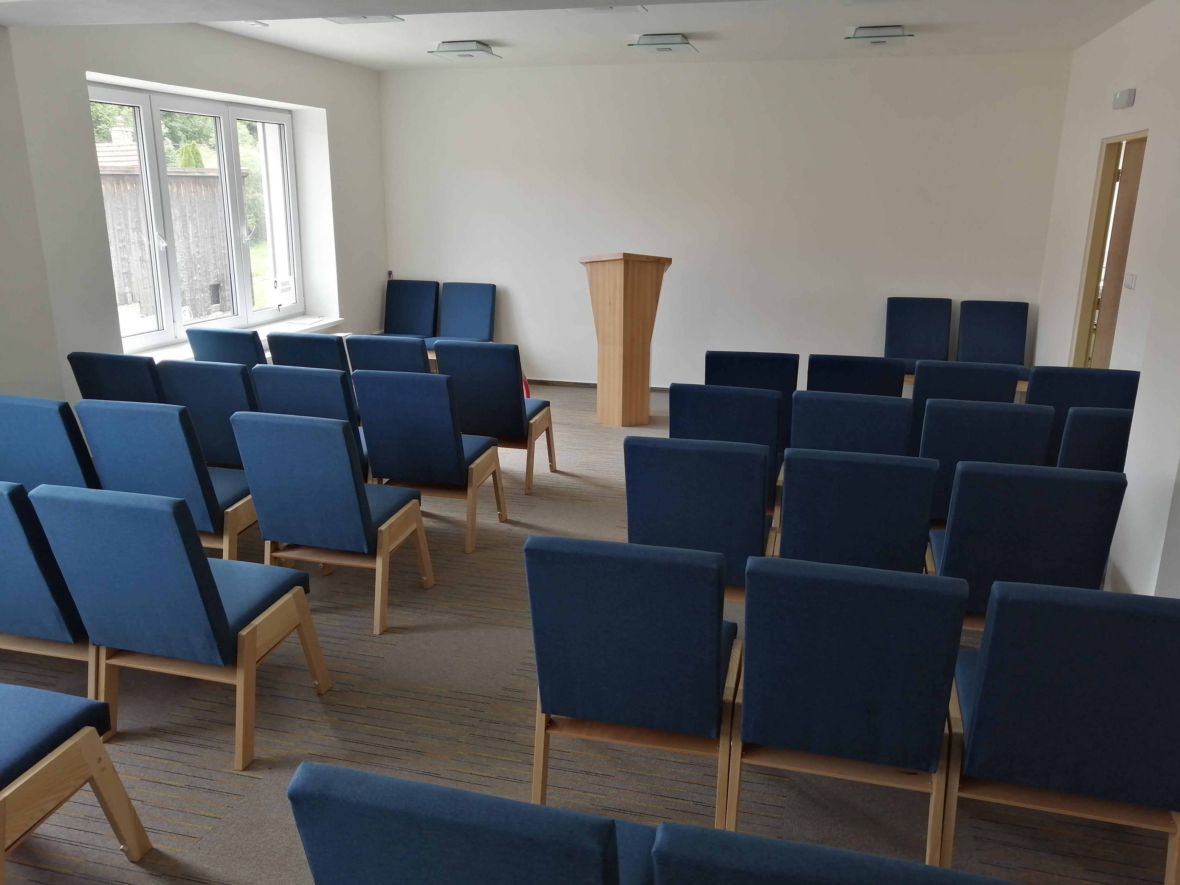 Sbor Církve adventistů sedmého dne Valašské Klobouky foto 5