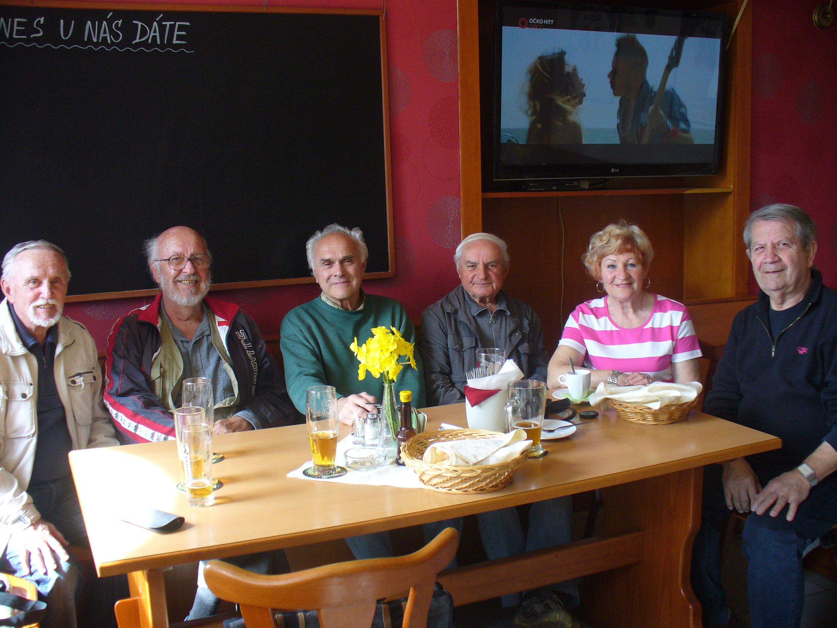 Večerka náměstí Dukelských hrdinů 2234 foto 5