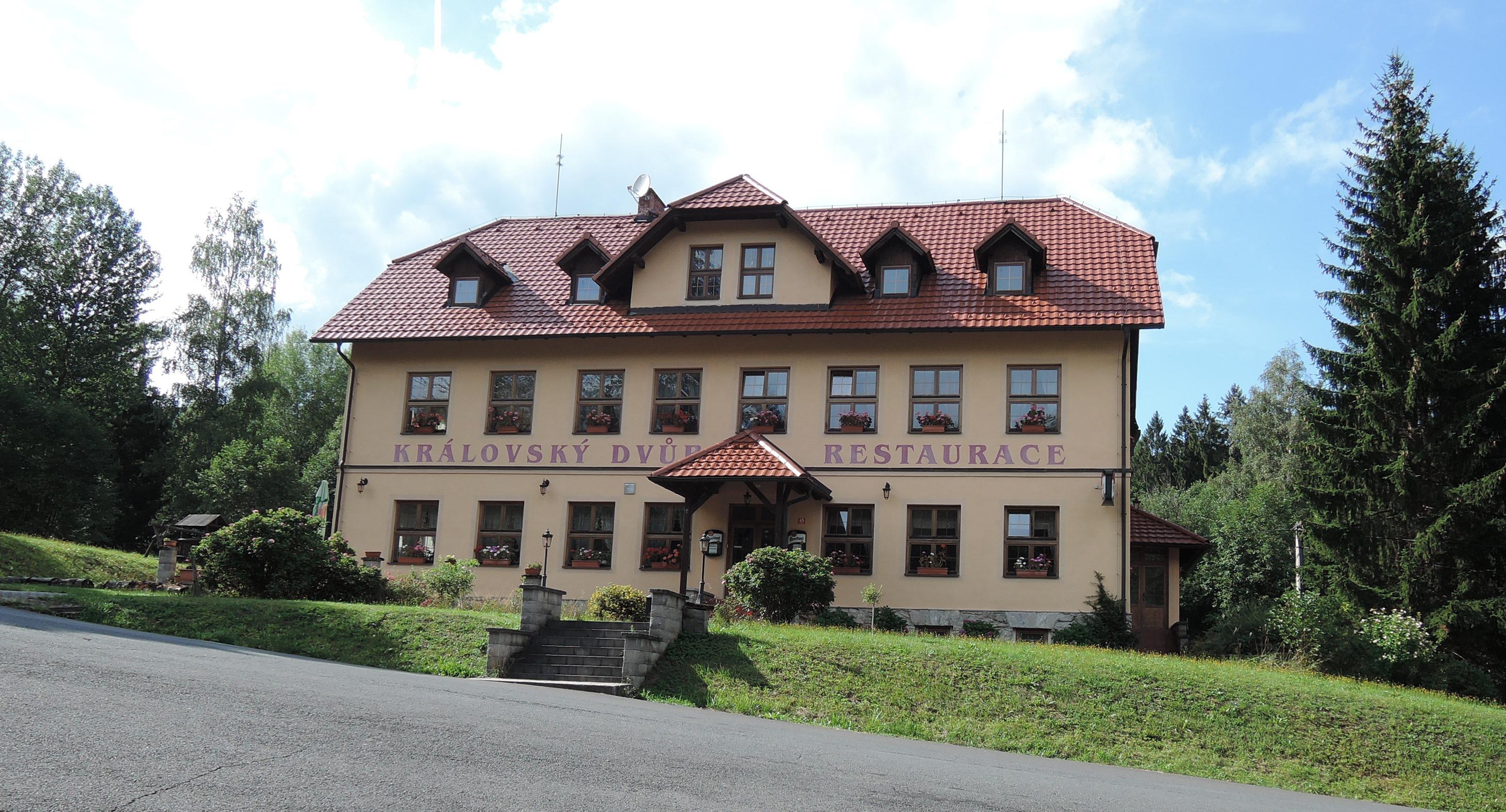 Královský dvůr na Bílém potoce