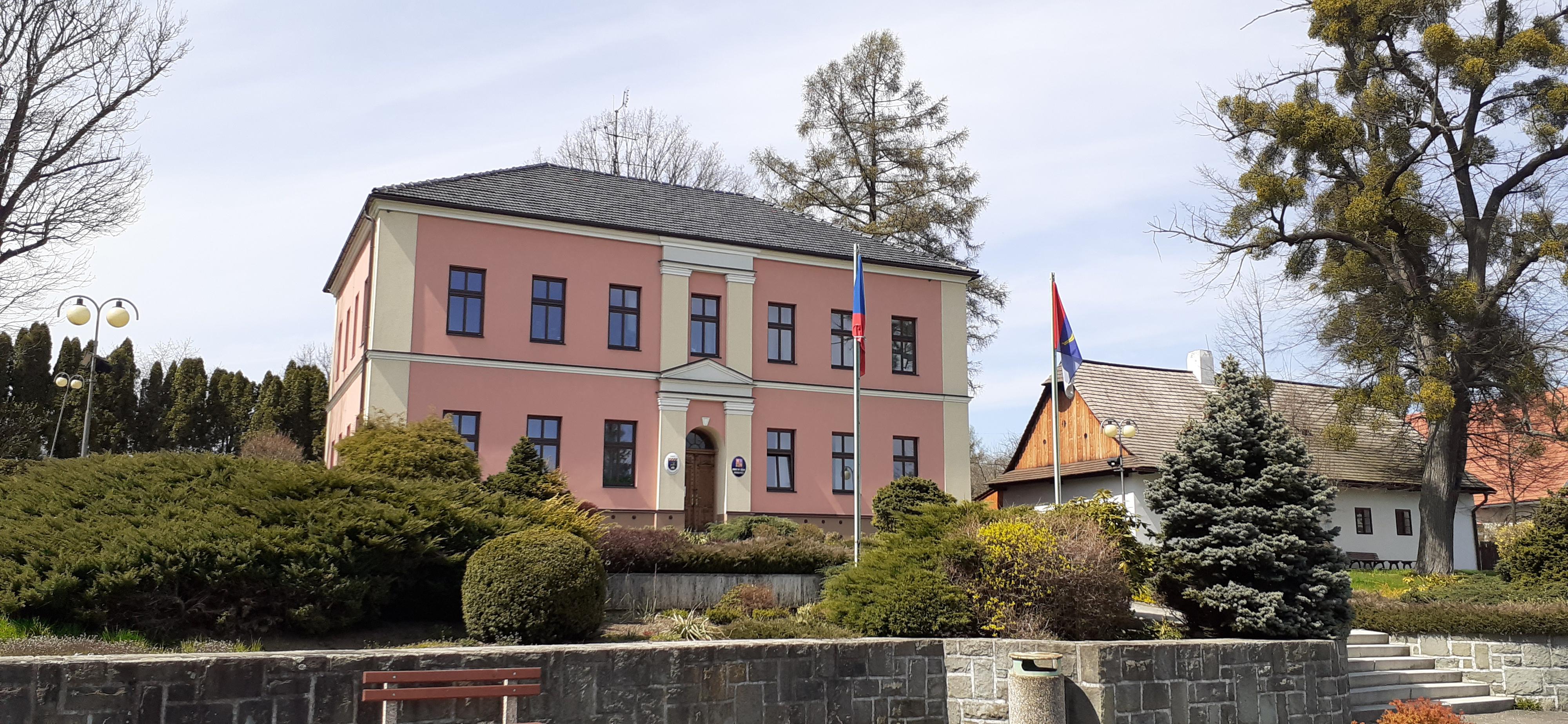 Hodslavice - obecní úřad foto 4