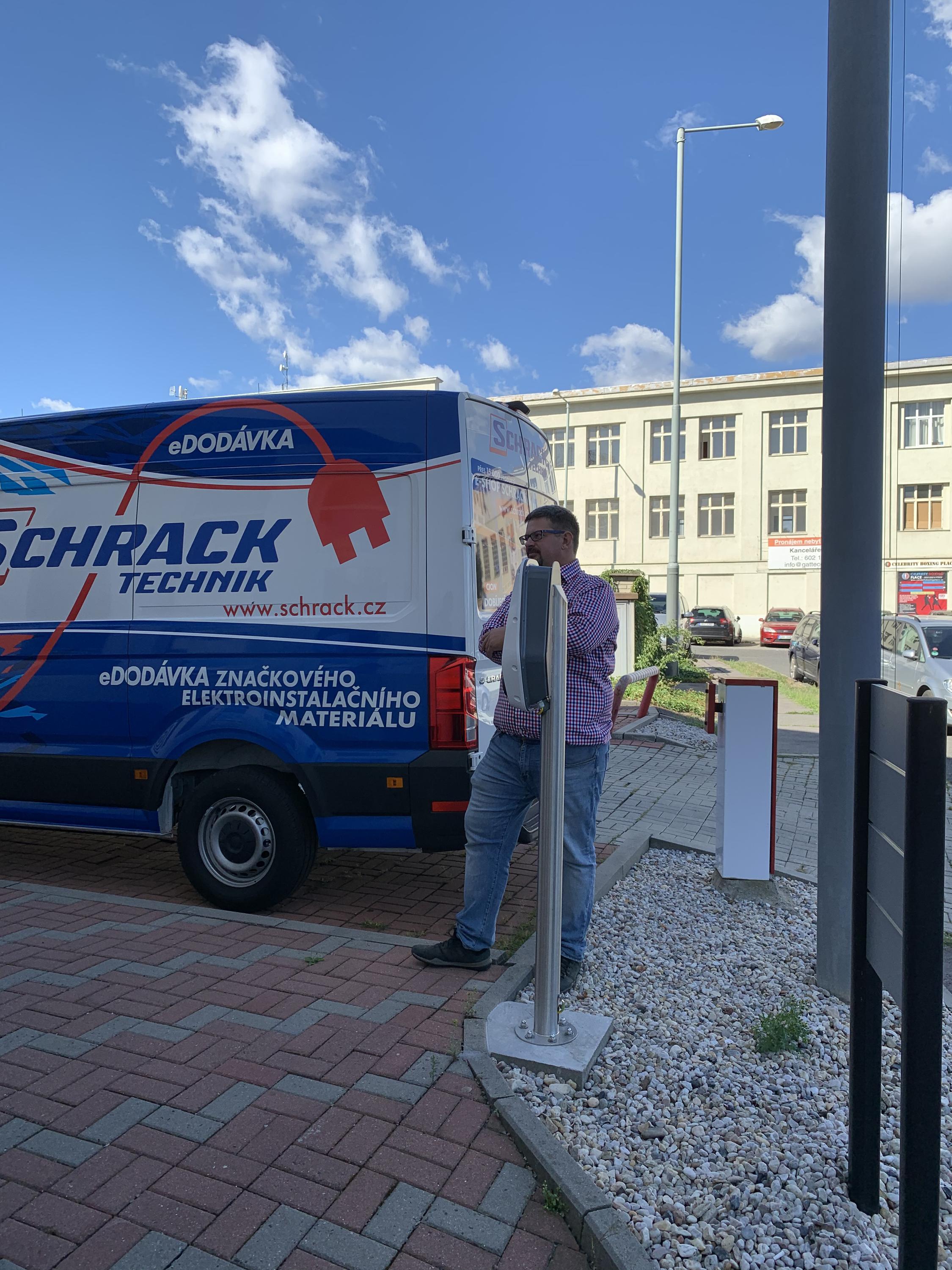 Schrack Technik - nabíjecí stanice i-CHARGE CION foto 4