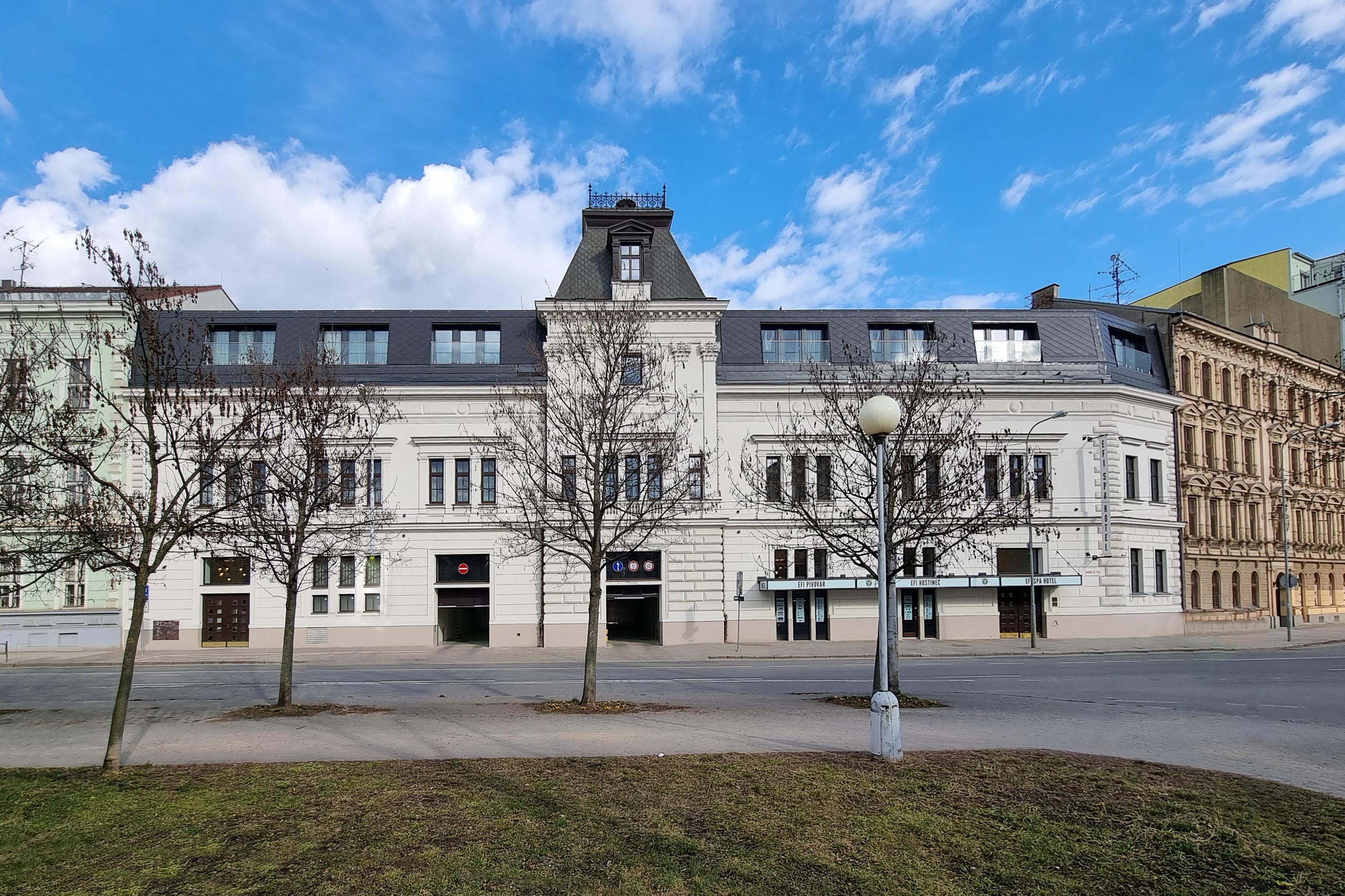 EFI SPA Hotel Superior & Pivovar