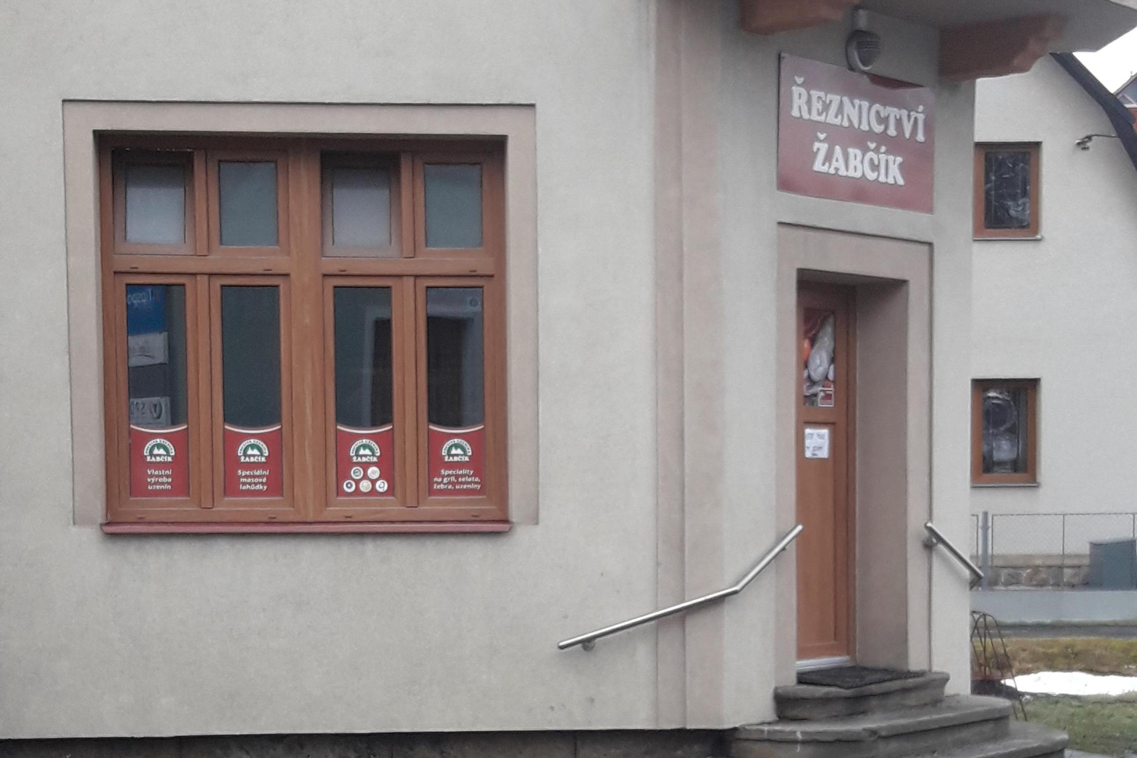 Poctivá uzenina Milan Žabčík