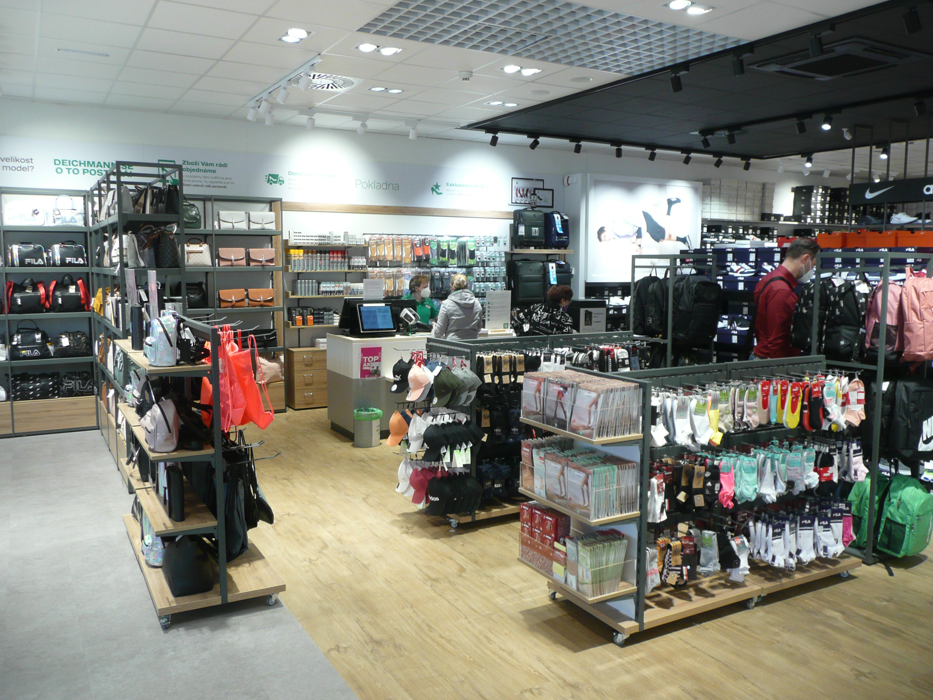 DEICHMANN foto 4