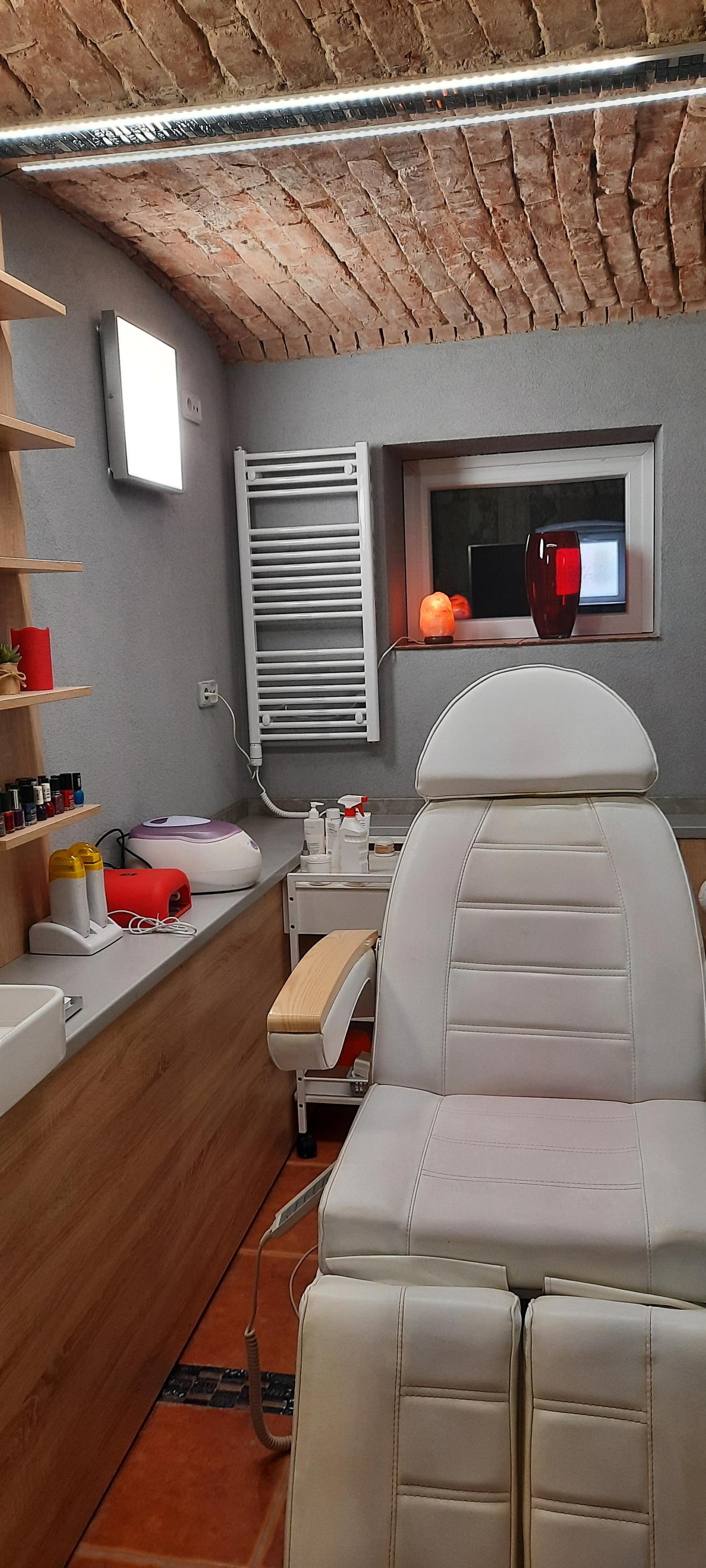 Salon Dea foto 2
