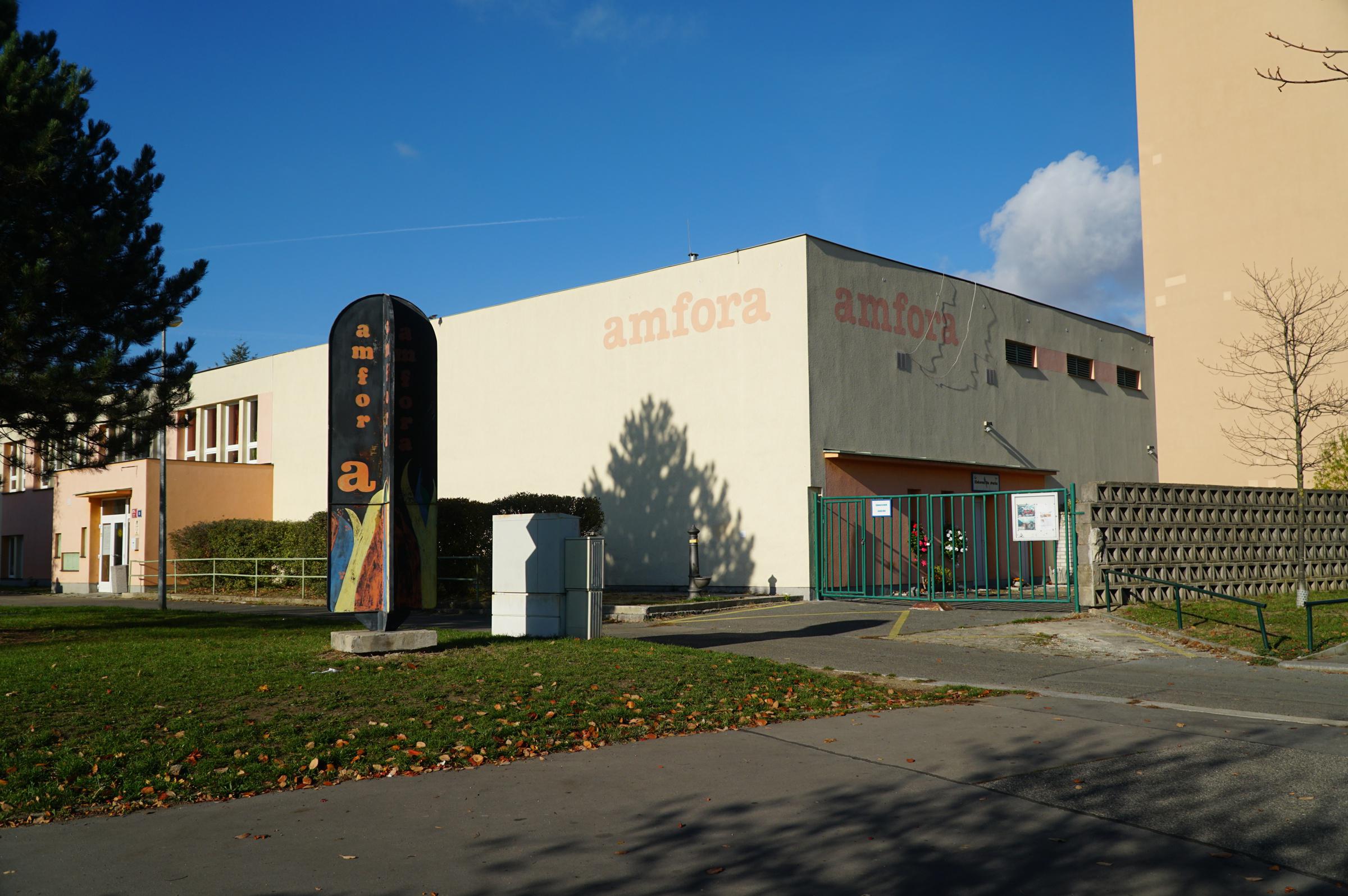 Klub Amfora | DDM Praha 4 - Hobby centrum 4 foto 1