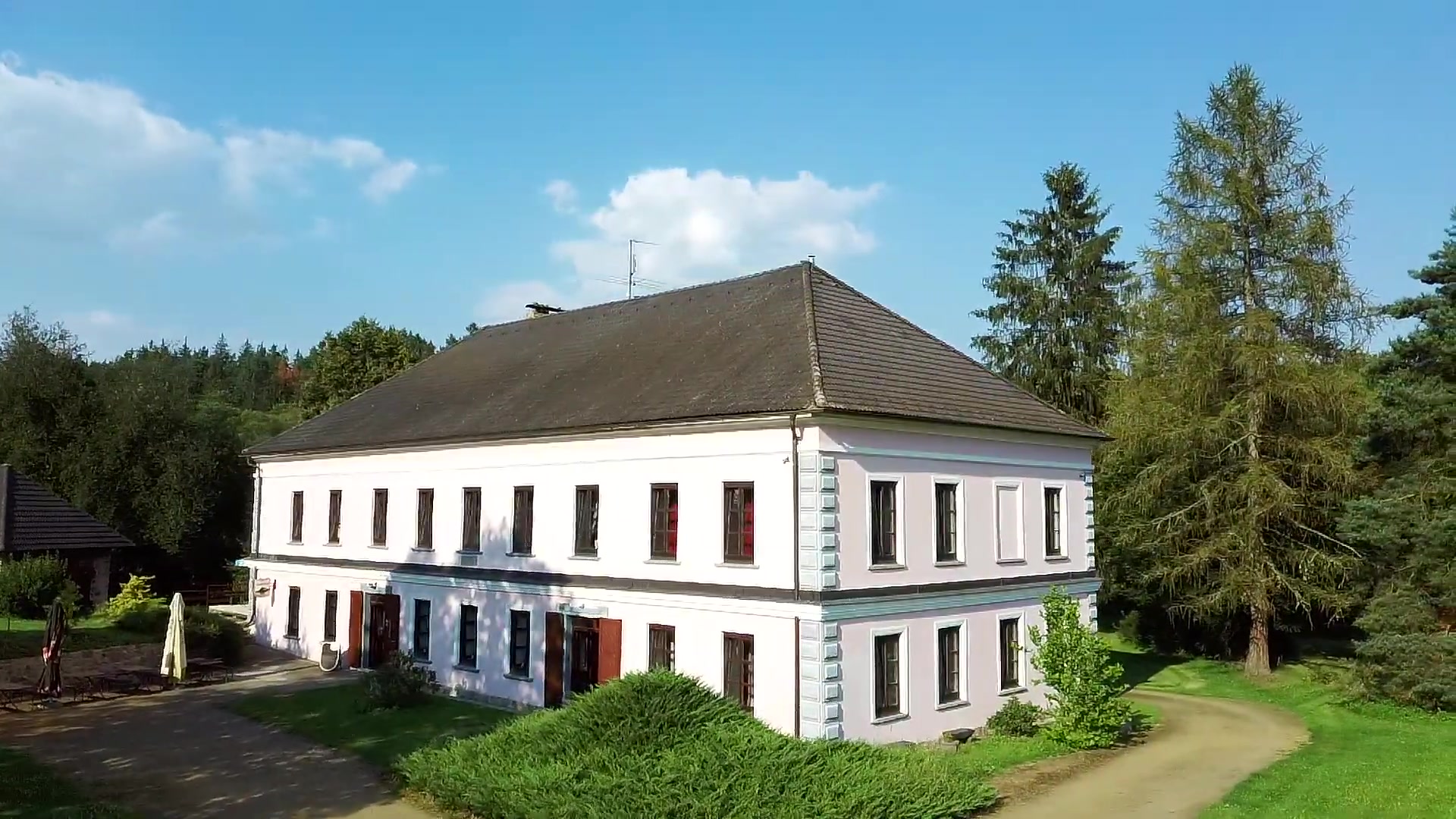 Penzion Mlýn Maděrovka foto 2 (náhled videa)