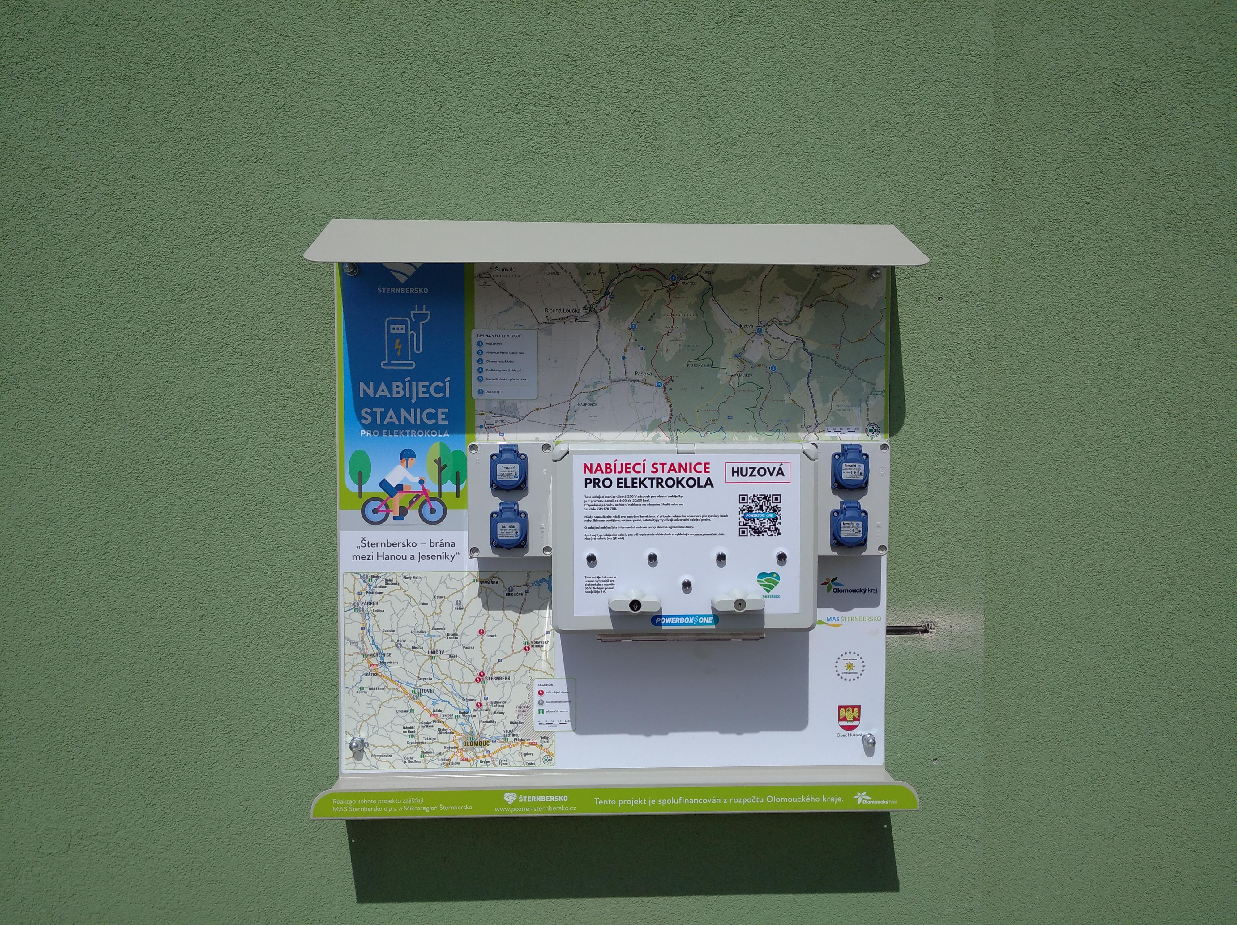 Nabíjecí stanice Obecní úřad Huzová foto 2