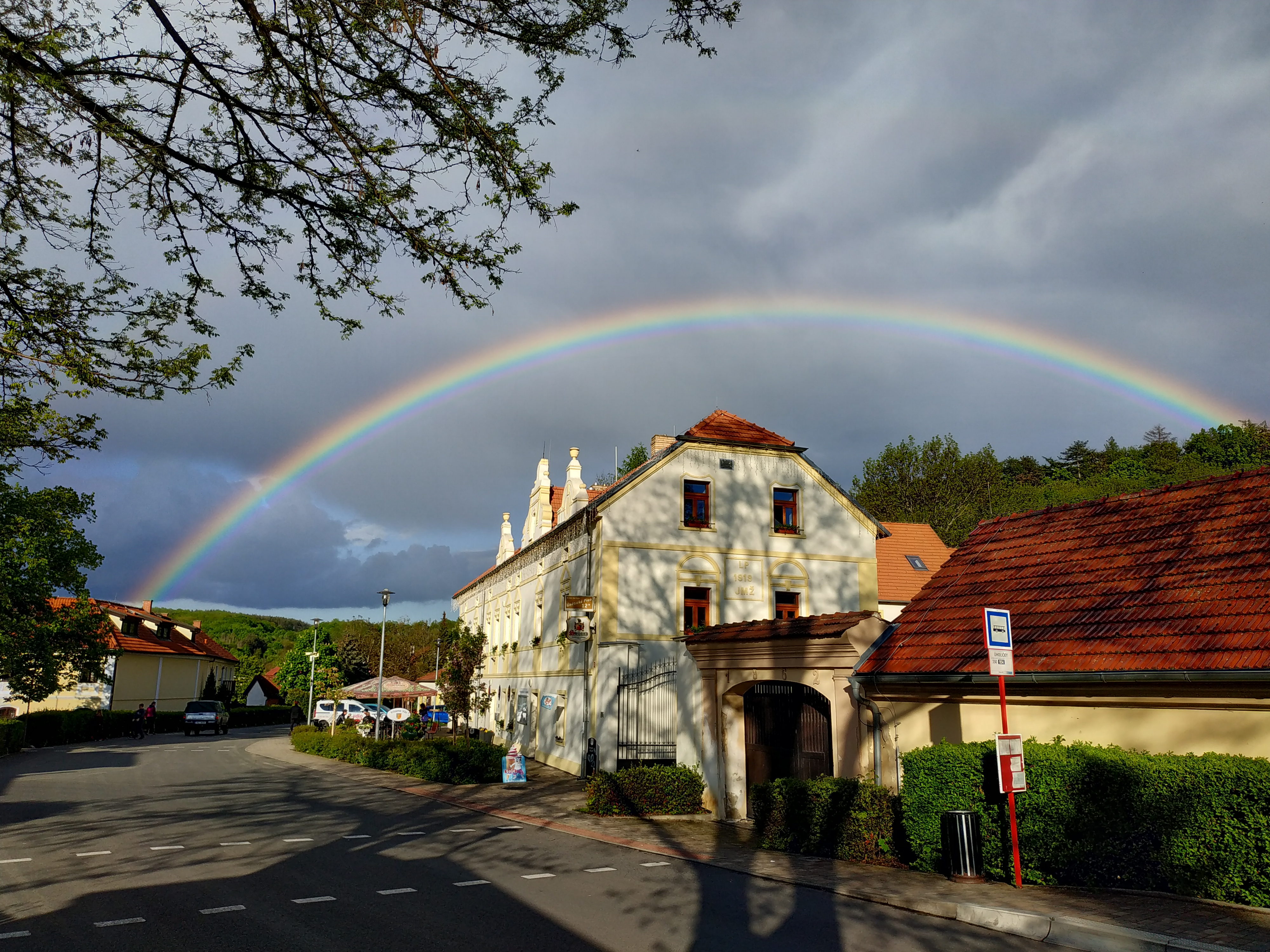 Úholičky - obecní úřad foto 3