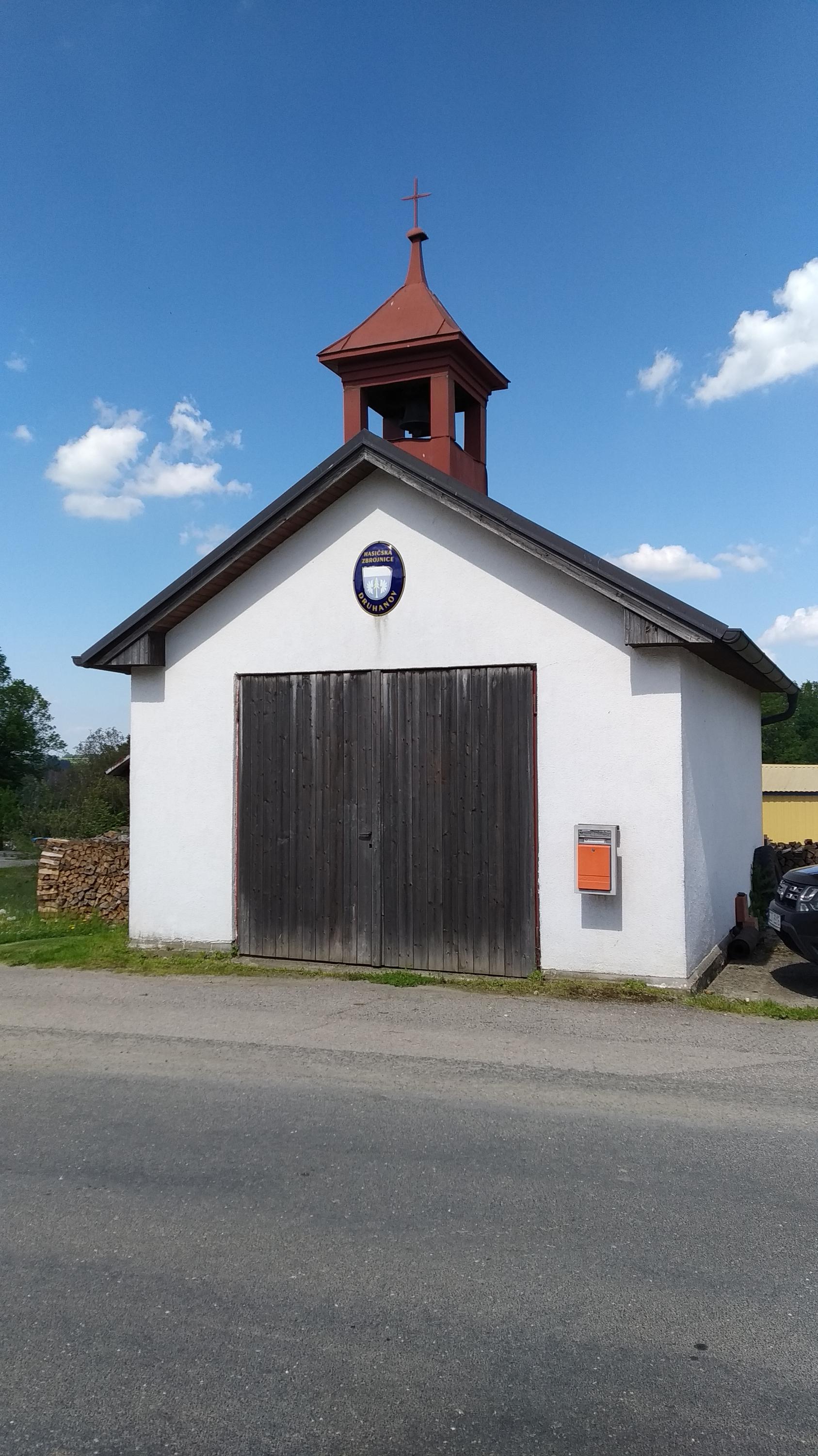 Druhanov - obecní úřad foto 2
