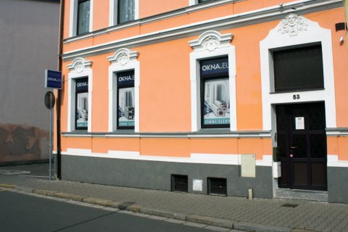 OKNA.EU - plastová okna, hliníková i dřevěná