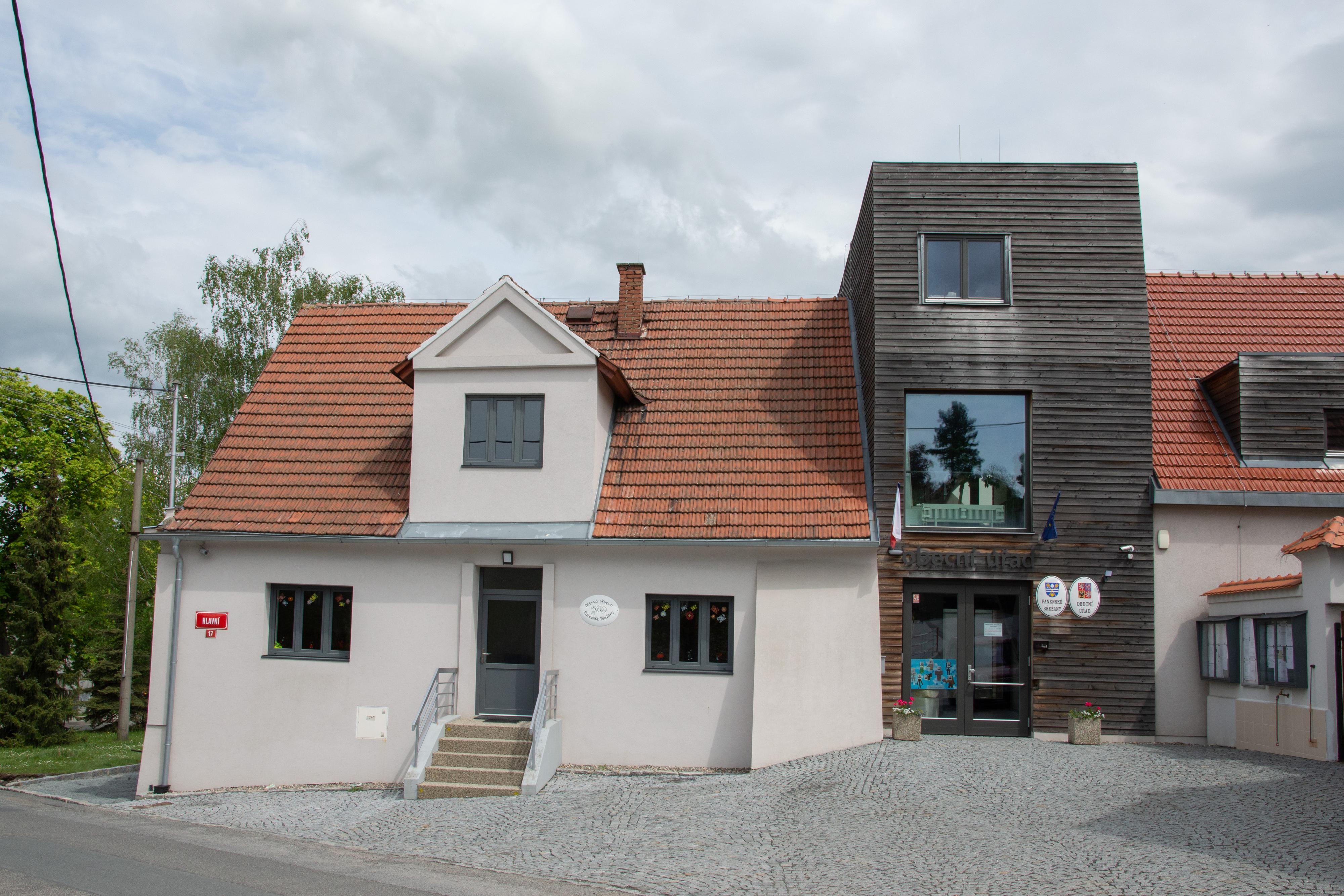 Obecní úřad Panenské Břežany