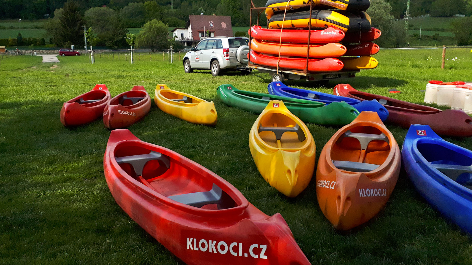 Půjčovna lodí Jizera - KLOKOCI.CZ foto 2