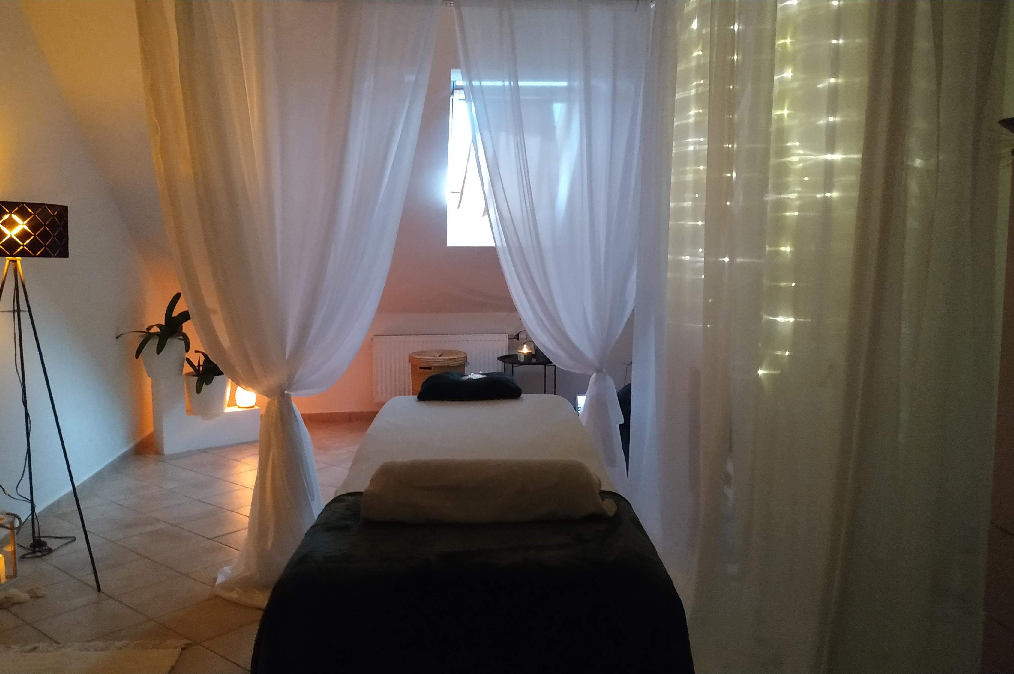 Monika Malinová MONNAMAL