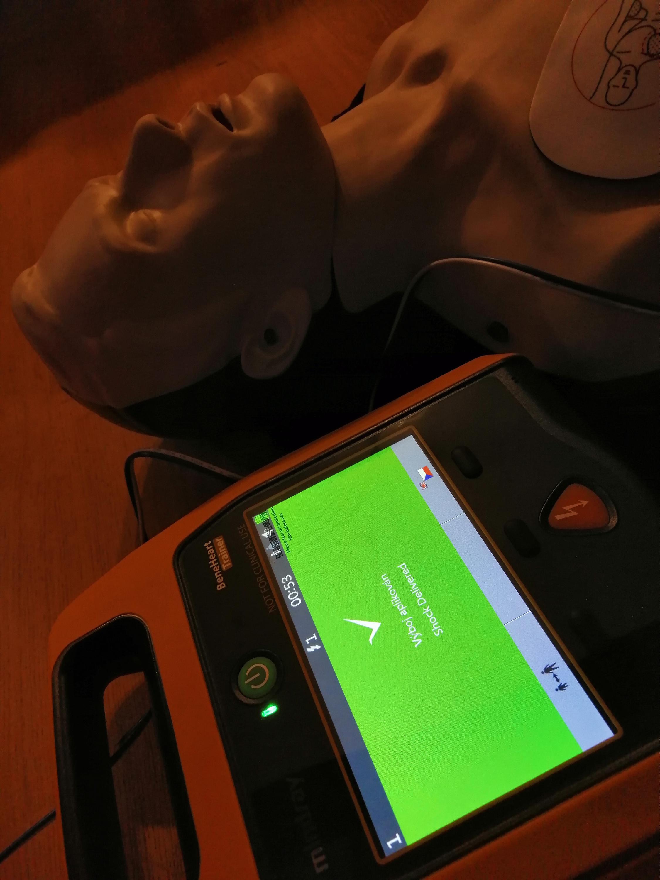 PRVNÍ POMOC SNADNO foto 5