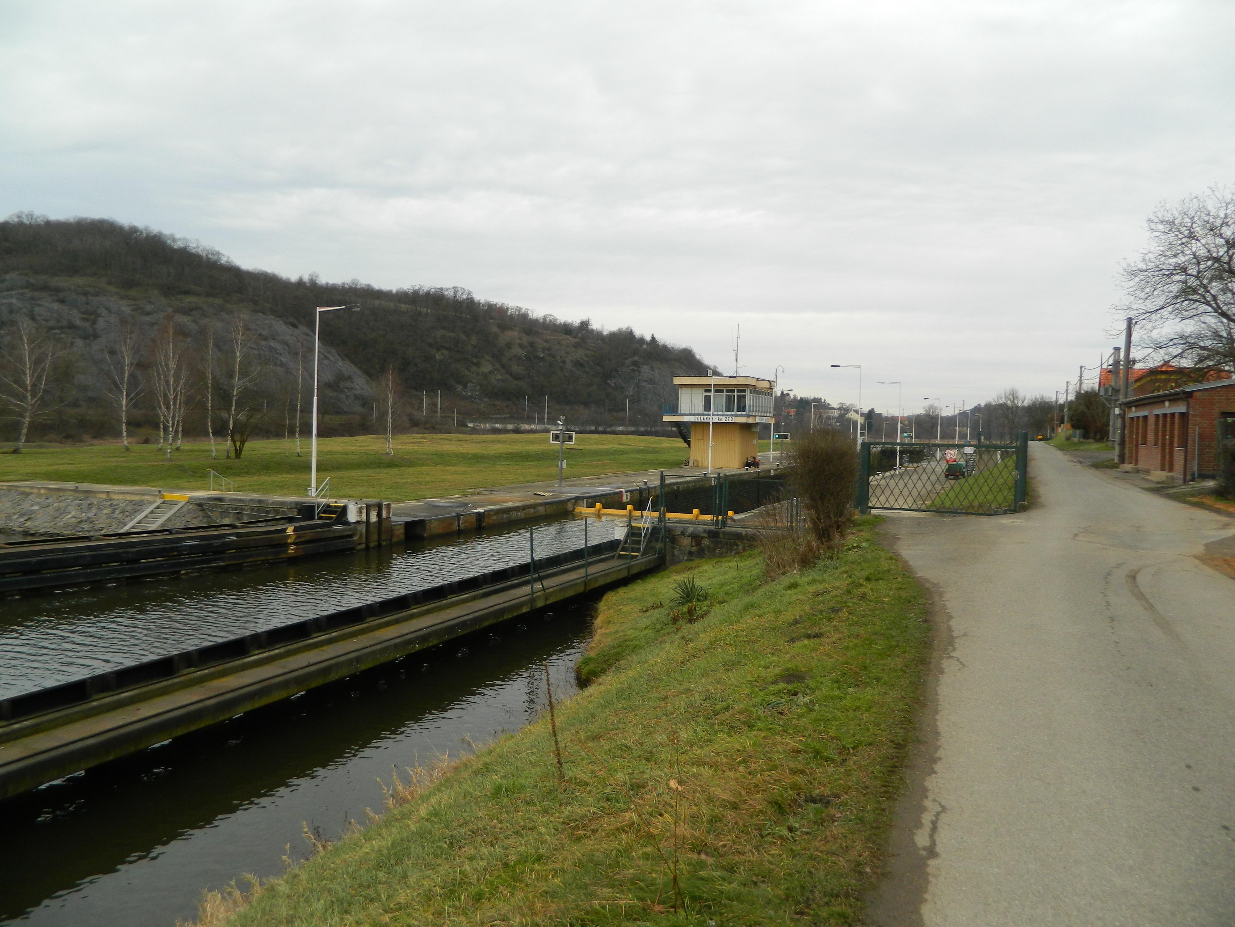 Plavební komora Dolánky