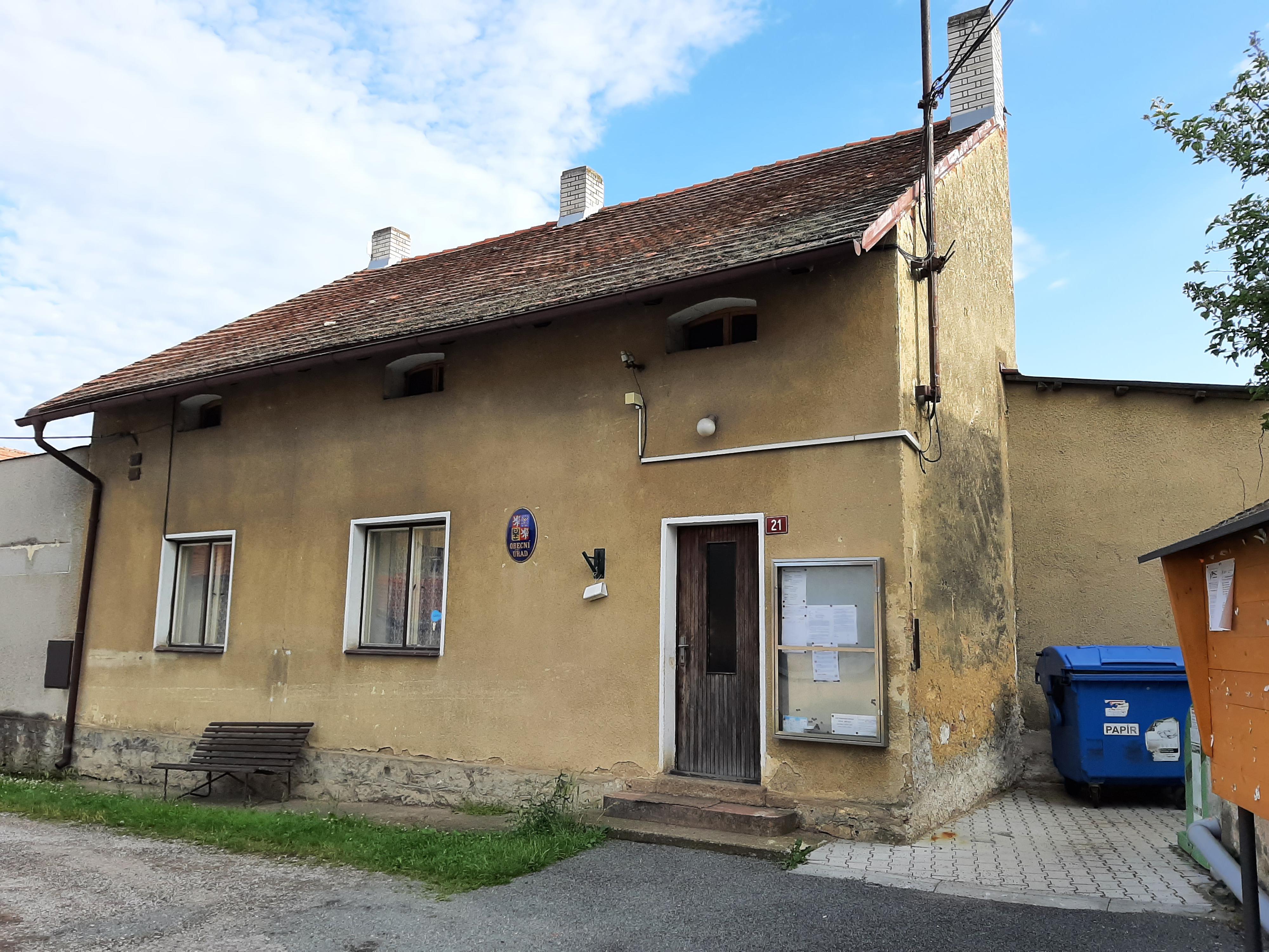 Korno - obecní úřad foto 2