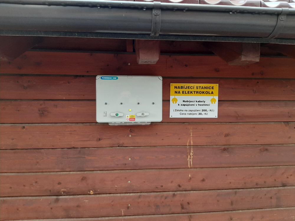 Nabíjecí stanice Penzion a Hostinec Rakovec foto 5