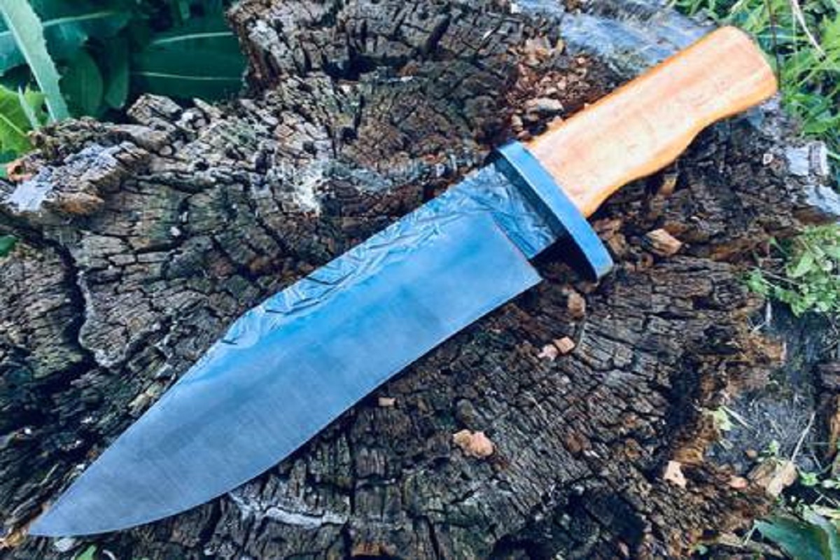 Kovárna Redwolf, uměleckořemeslné zpracování kovů a výroba chladných zbraní na zakázku