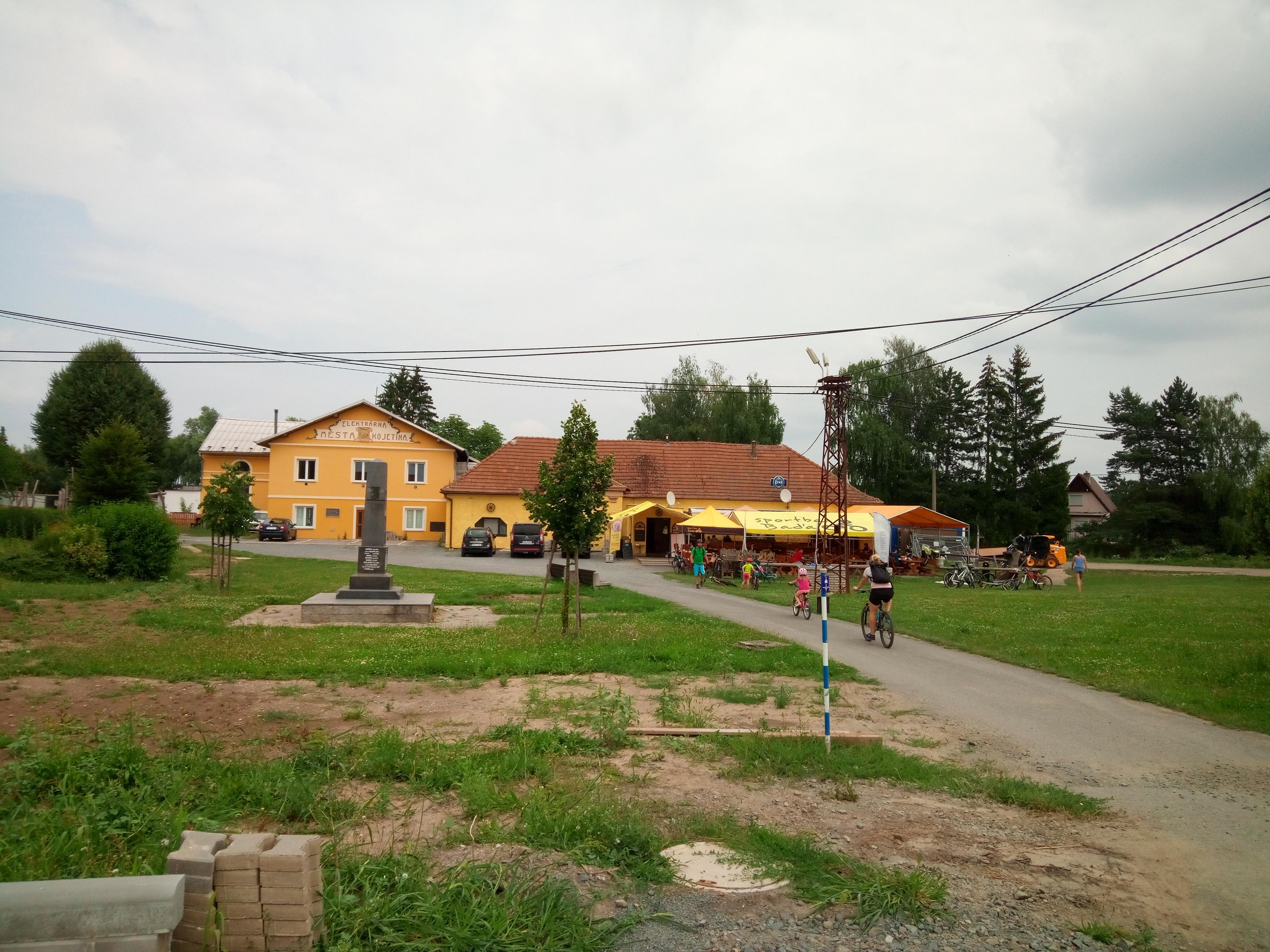 Sportbar Baďa foto 6