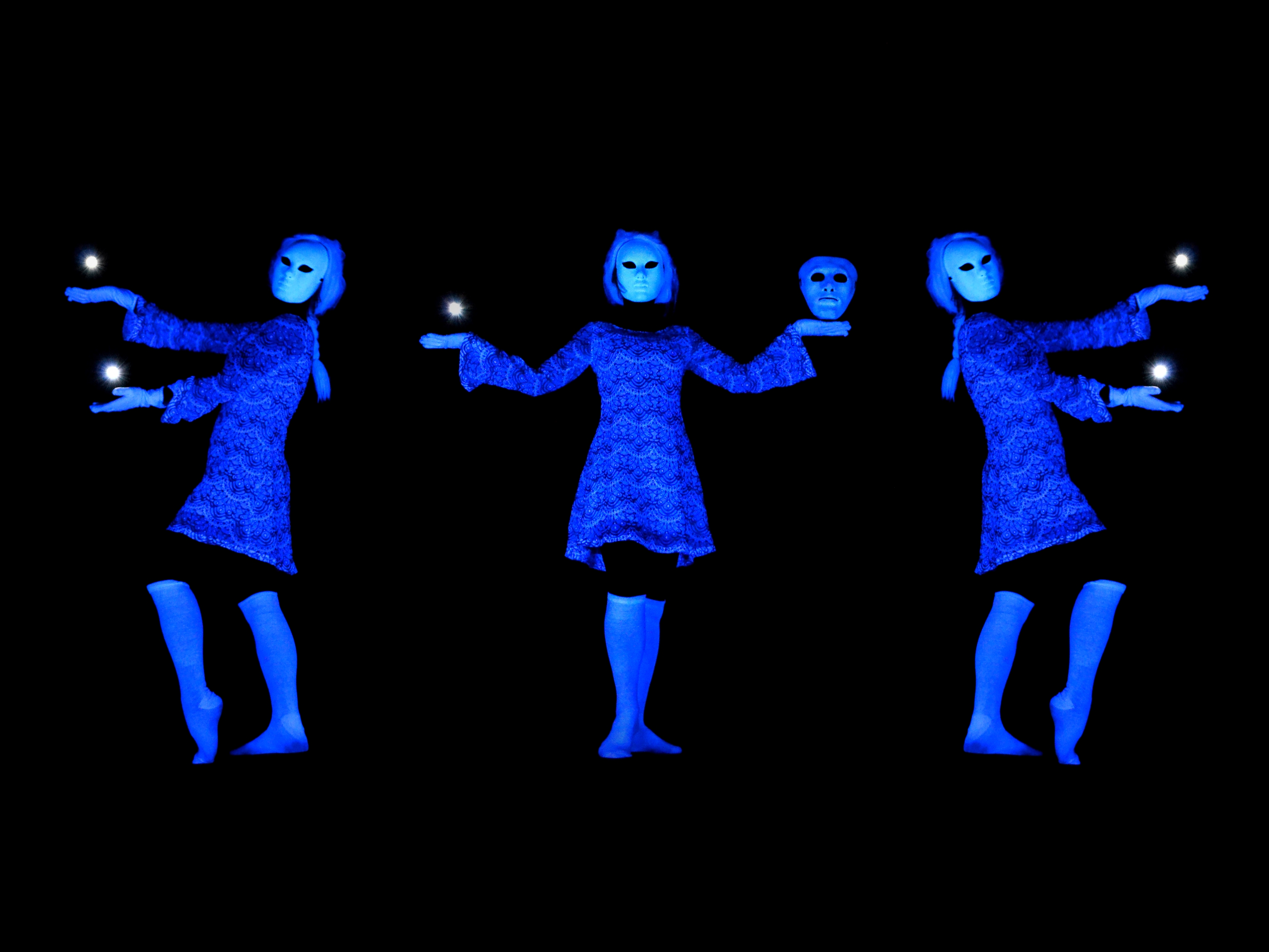 HILT - black light theatre Prague foto 4