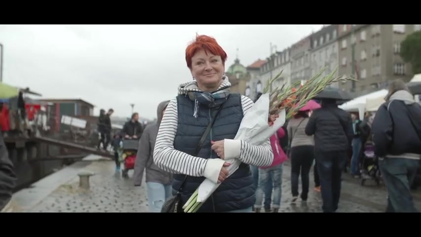 Farmářské tržiště Náplavka foto 2 (náhled videa)